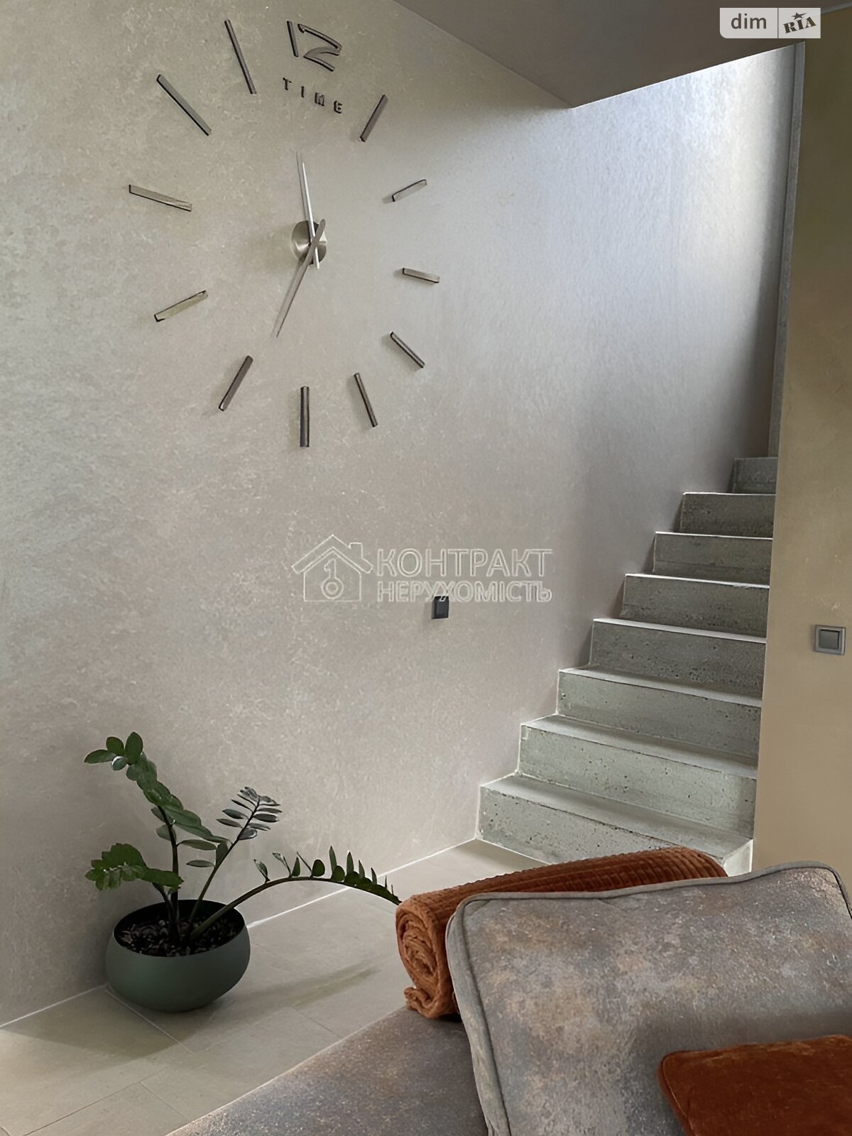двухэтажный дом, 120 кв. м, кирпич. Продажа в Харькове район Салтовка фото 1 двухэтажный дом, 120 кв. м, кирпич. Продажа в Харькове район Салтовка фото 1