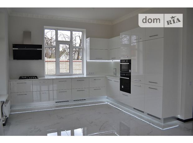 Продажа дома, 230м², Харьков, р‑н. Салтовка Продажа дома, 230м², Харьков, р‑н. Салтовка