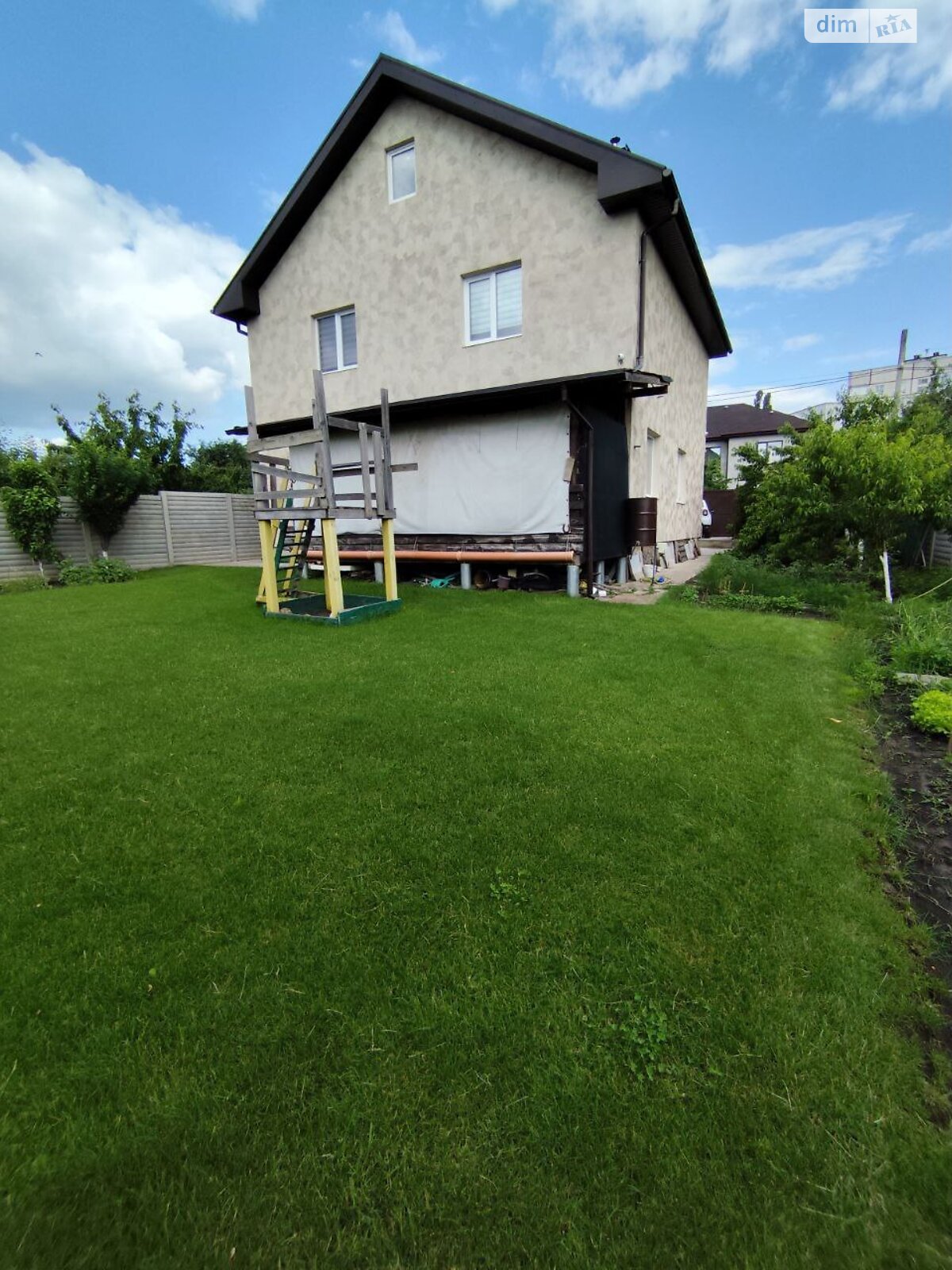 двухэтажный дом с гаражом, 159.2 кв. м, кирпич. Продажа в Харькове район Салтовский фото 1 двухэтажный дом с гаражом, 159.2 кв. м, кирпич. Продажа в Харькове район Салтовский фото 1