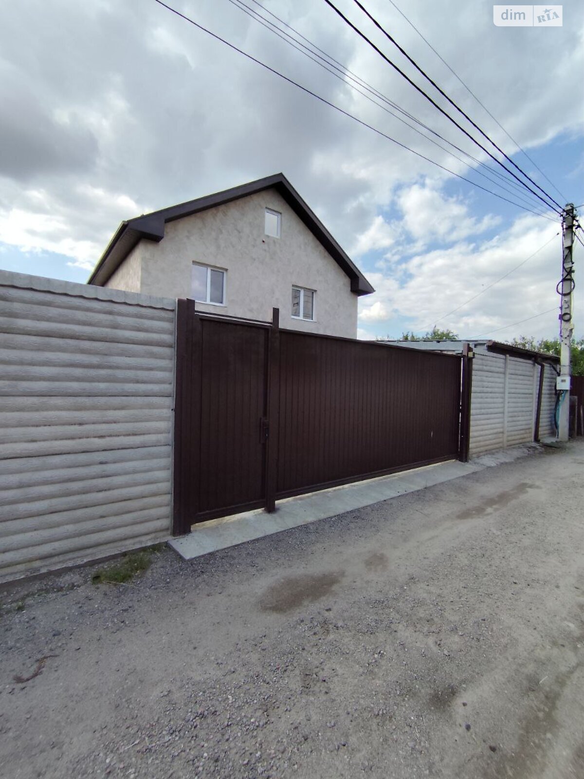 двухэтажный дом с гаражом, 159.2 кв. м, кирпич. Продажа в Харькове район Салтовский фото 1 двухэтажный дом с гаражом, 159.2 кв. м, кирпич. Продажа в Харькове район Салтовский фото 1