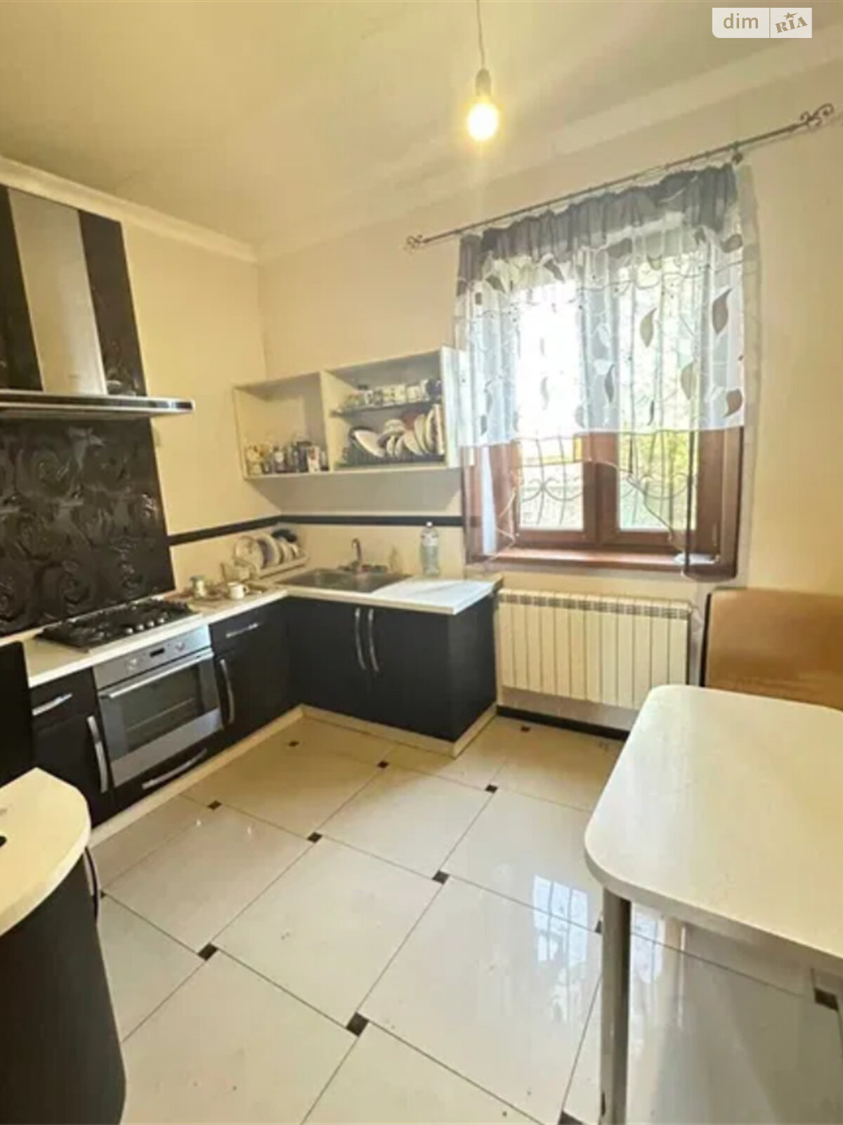 двоповерховий будинок з верандою, 350 кв. м, цегла. Продаж в Харкові, район Салтівський фото 1 двоповерховий будинок з верандою, 350 кв. м, цегла. Продаж в Харкові, район Салтівський фото 1