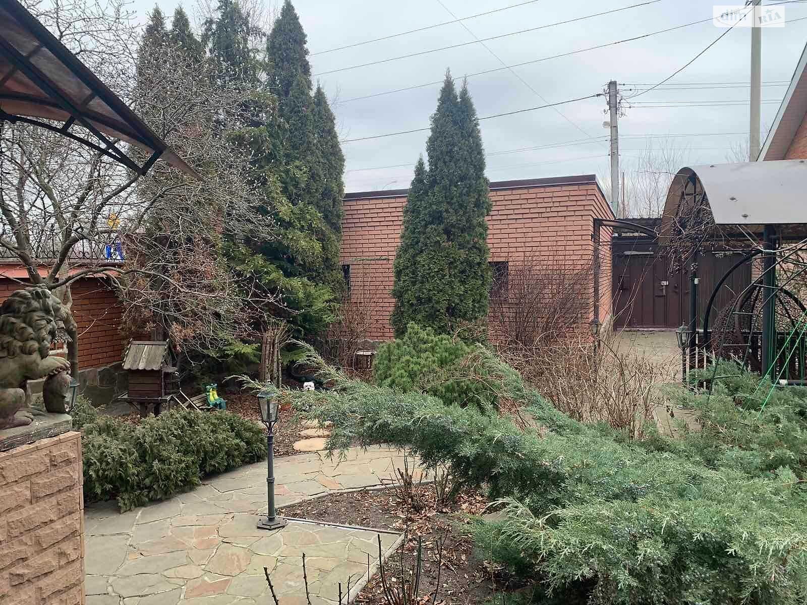 трехэтажный дом, 250 кв. м, кирпич. Продажа в Харькове район Шатиловка фото 1 трехэтажный дом, 250 кв. м, кирпич. Продажа в Харькове район Шатиловка фото 1