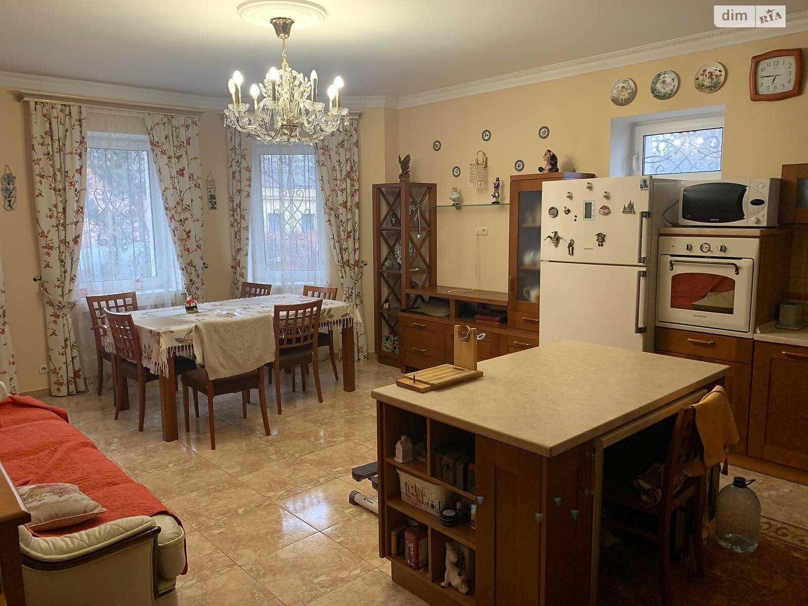 трехэтажный дом, 250 кв. м, кирпич. Продажа в Харькове район Шатиловка фото 1 трехэтажный дом, 250 кв. м, кирпич. Продажа в Харькове район Шатиловка фото 1