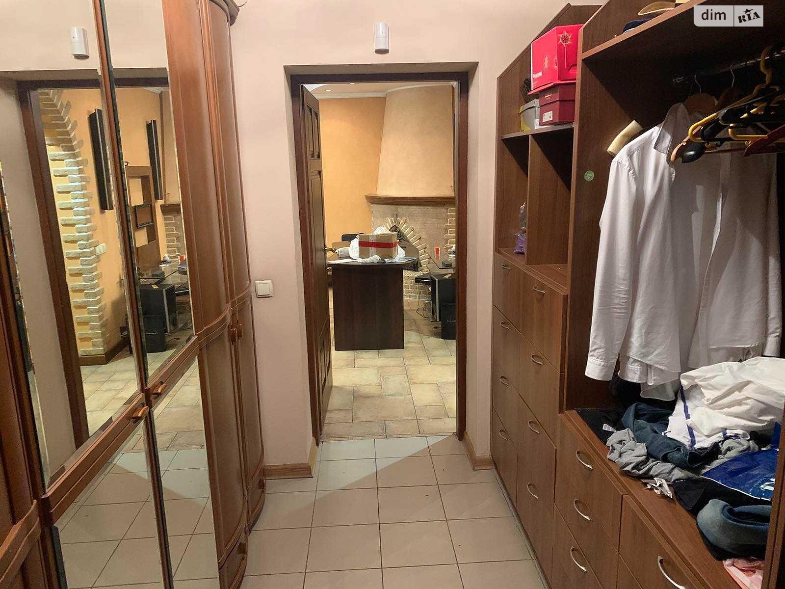 трехэтажный дом, 250 кв. м, кирпич. Продажа в Харькове район Шатиловка фото 1 трехэтажный дом, 250 кв. м, кирпич. Продажа в Харькове район Шатиловка фото 1