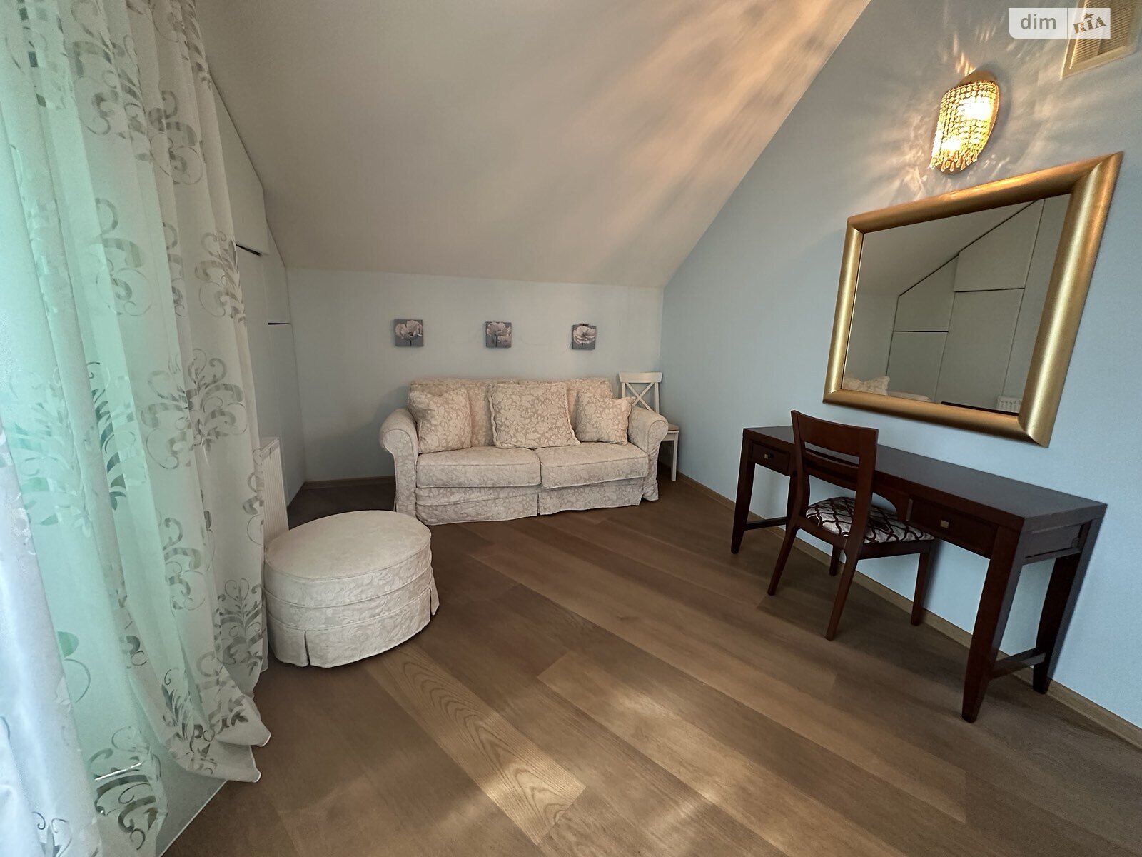 двухэтажный дом с верандой, 200 кв. м, кирпич. Продажа в Харькове район Шатиловка фото 1 двухэтажный дом с верандой, 200 кв. м, кирпич. Продажа в Харькове район Шатиловка фото 1