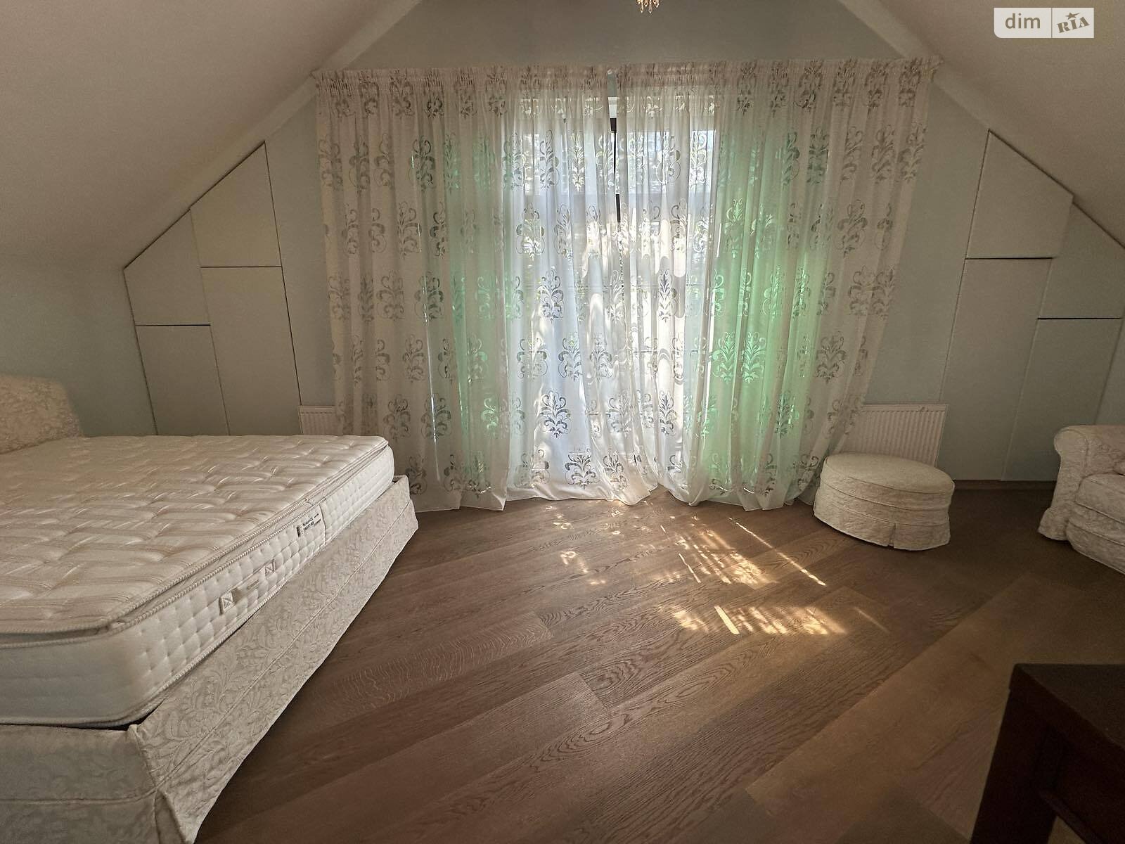 двухэтажный дом с верандой, 200 кв. м, кирпич. Продажа в Харькове район Шатиловка фото 1 двухэтажный дом с верандой, 200 кв. м, кирпич. Продажа в Харькове район Шатиловка фото 1