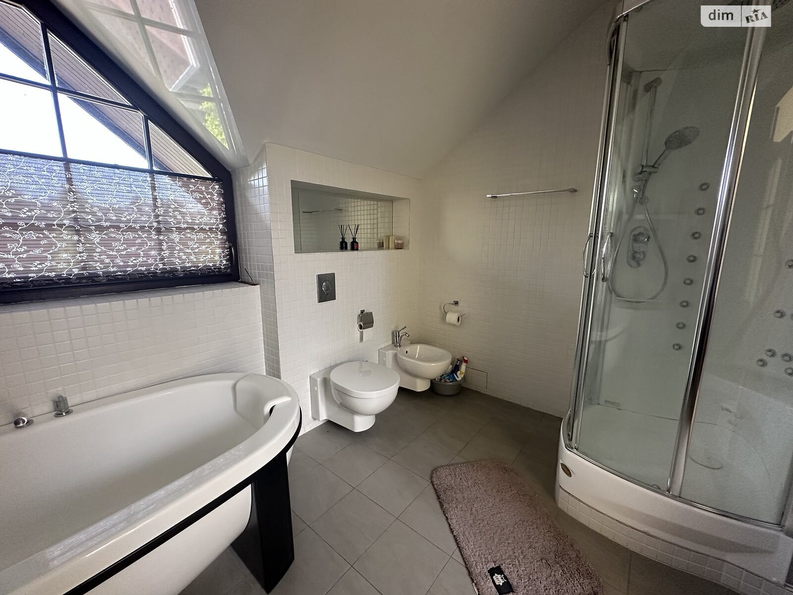 двухэтажный дом с верандой, 200 кв. м, кирпич. Продажа в Харькове район Шатиловка фото 1 двухэтажный дом с верандой, 200 кв. м, кирпич. Продажа в Харькове район Шатиловка фото 1