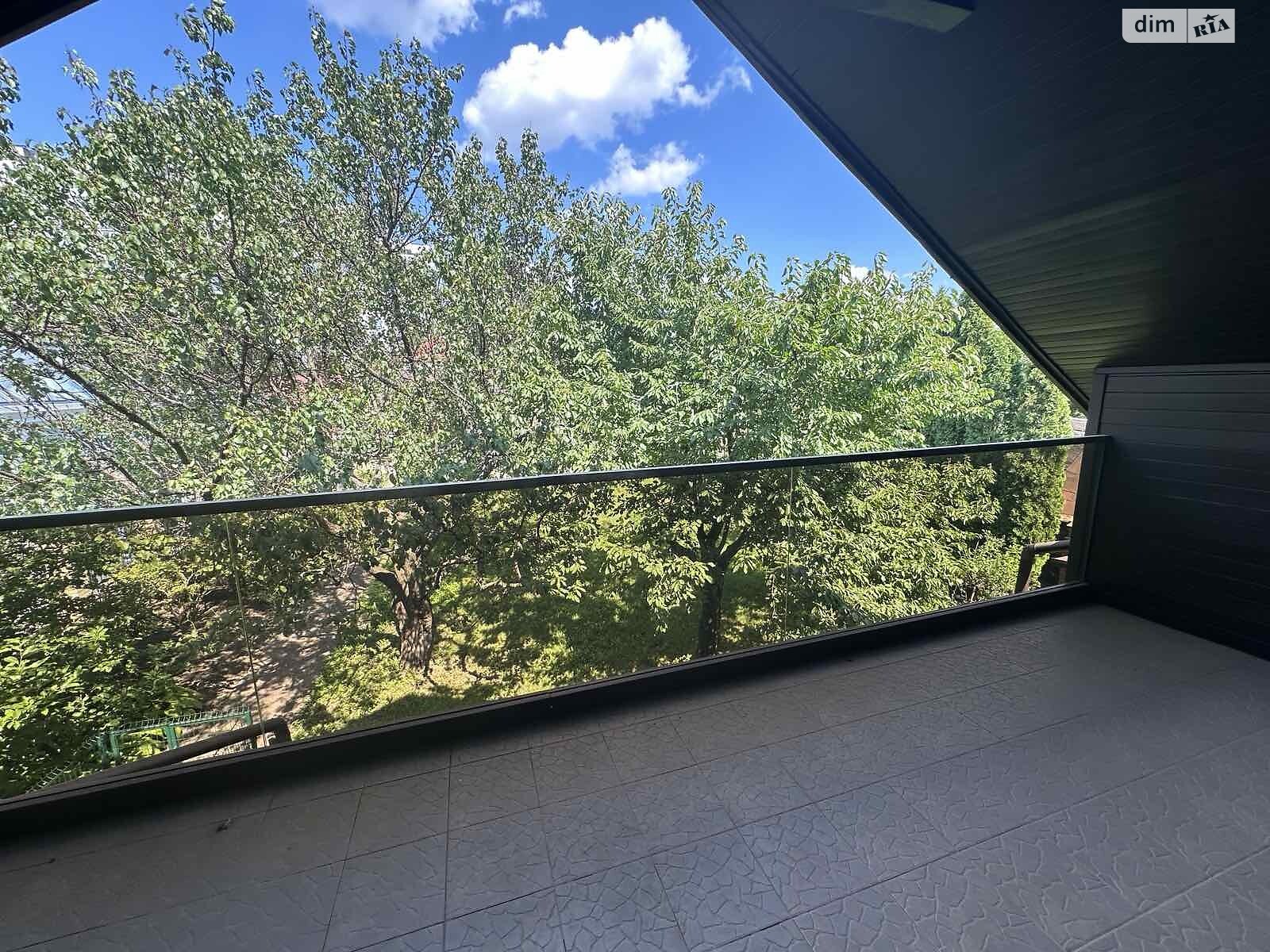 двухэтажный дом с верандой, 200 кв. м, кирпич. Продажа в Харькове район Шатиловка фото 1 двухэтажный дом с верандой, 200 кв. м, кирпич. Продажа в Харькове район Шатиловка фото 1