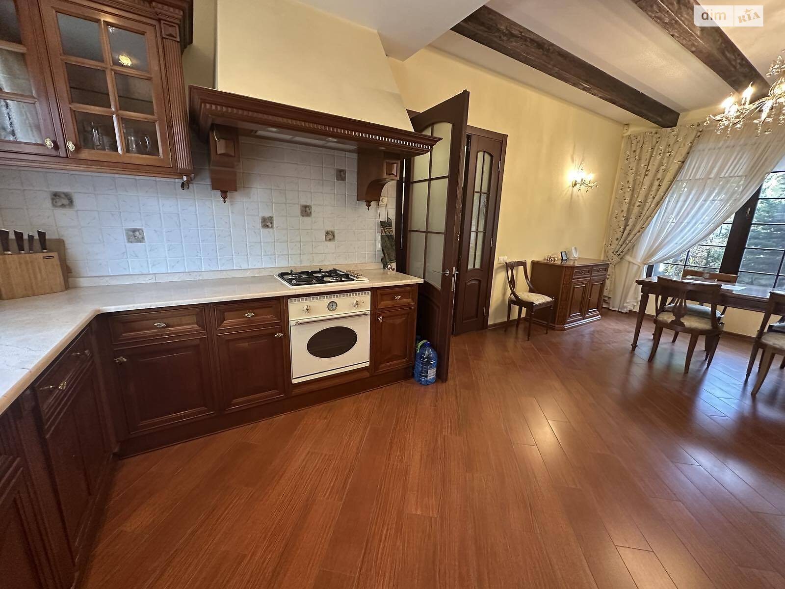 двухэтажный дом с верандой, 200 кв. м, кирпич. Продажа в Харькове район Шатиловка фото 1 двухэтажный дом с верандой, 200 кв. м, кирпич. Продажа в Харькове район Шатиловка фото 1