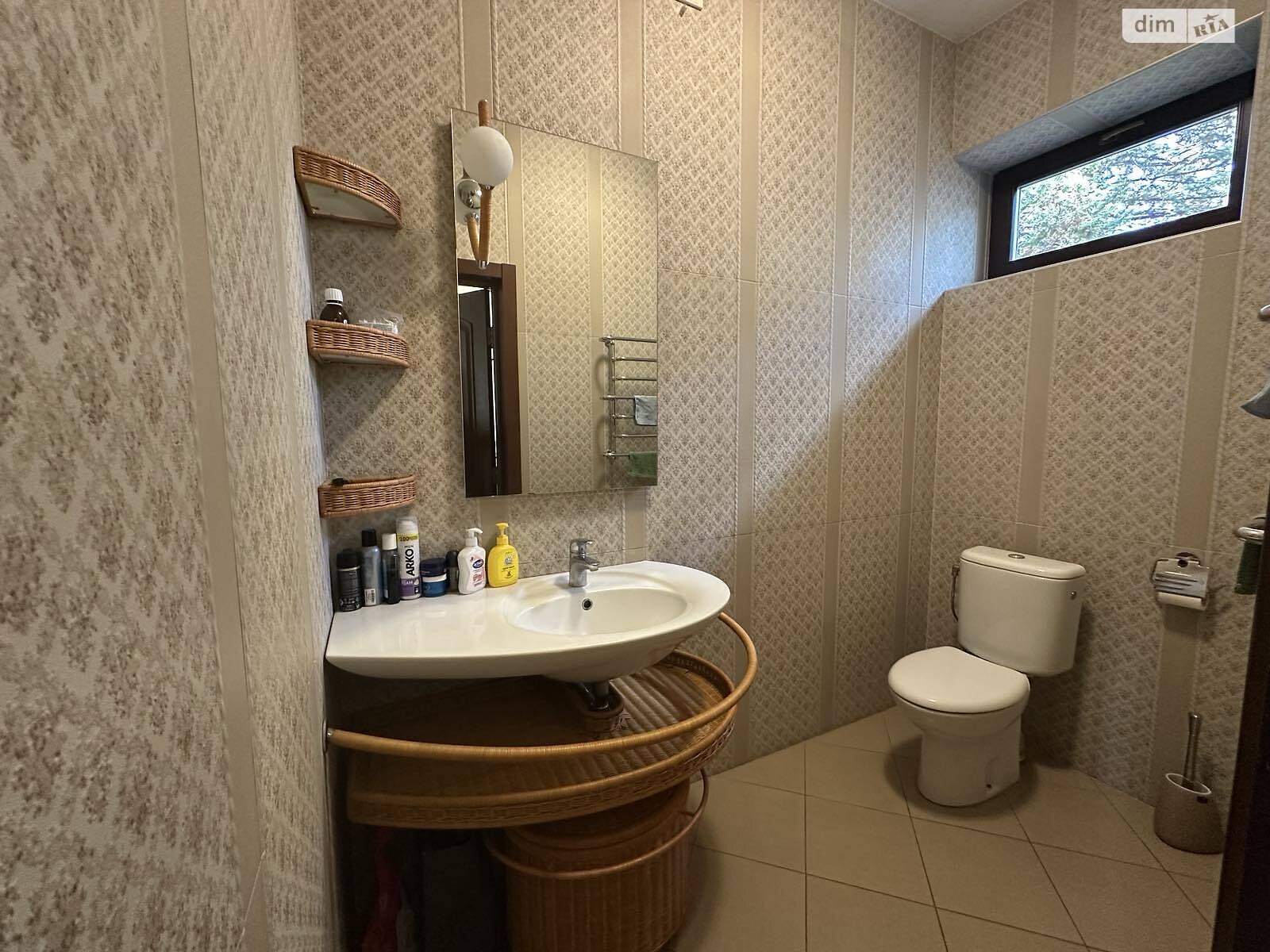 двухэтажный дом с верандой, 200 кв. м, кирпич. Продажа в Харькове район Шатиловка фото 1 двухэтажный дом с верандой, 200 кв. м, кирпич. Продажа в Харькове район Шатиловка фото 1