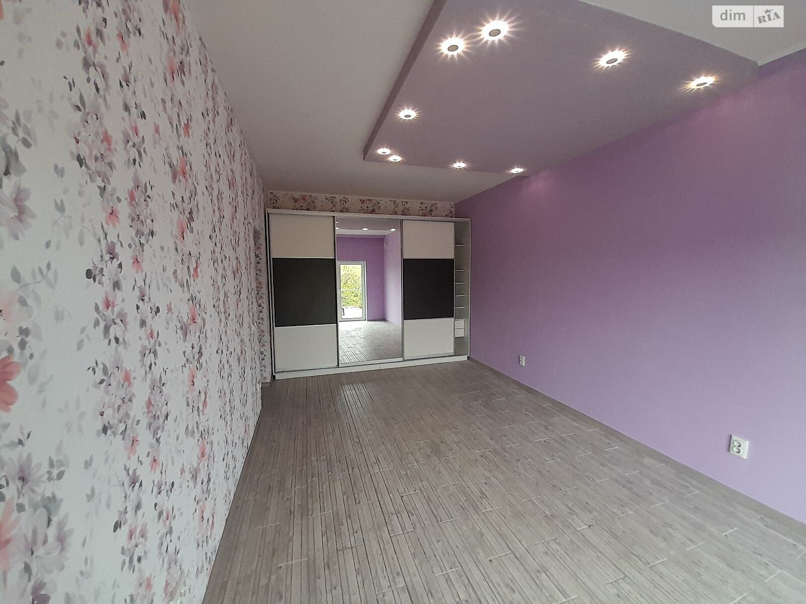 одноэтажный дом с ремонтом, 120 кв. м, кирпич. Продажа в Циркунах фото 1