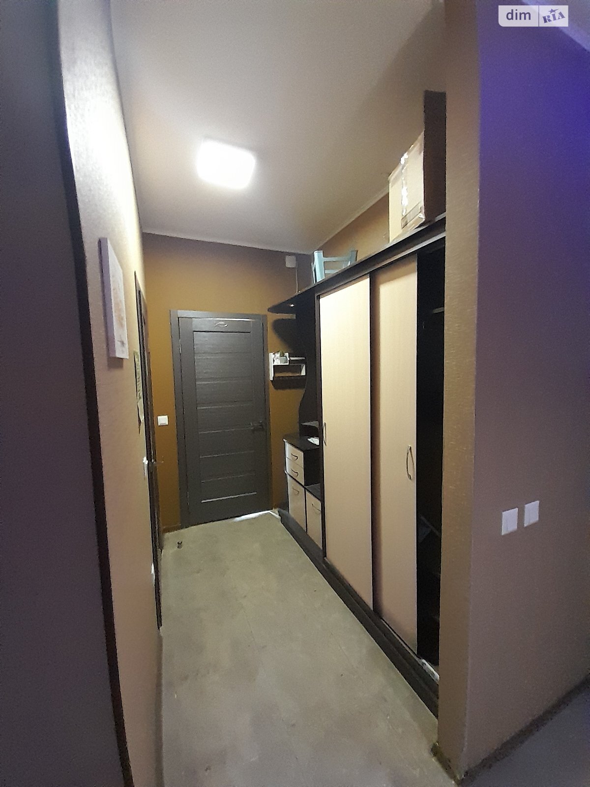 одноэтажный дом с ремонтом, 120 кв. м, кирпич. Продажа в Циркунах фото 1
