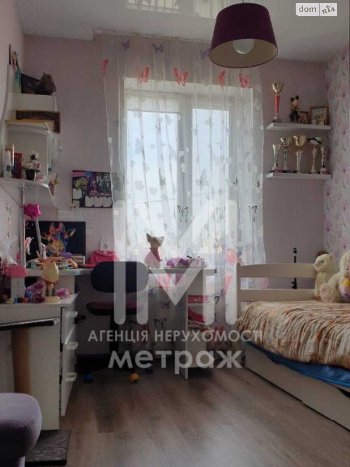 триповерховий будинок з балконом, 225 кв. м, цегла. Продаж в Харкові, район Салтівка фото 1