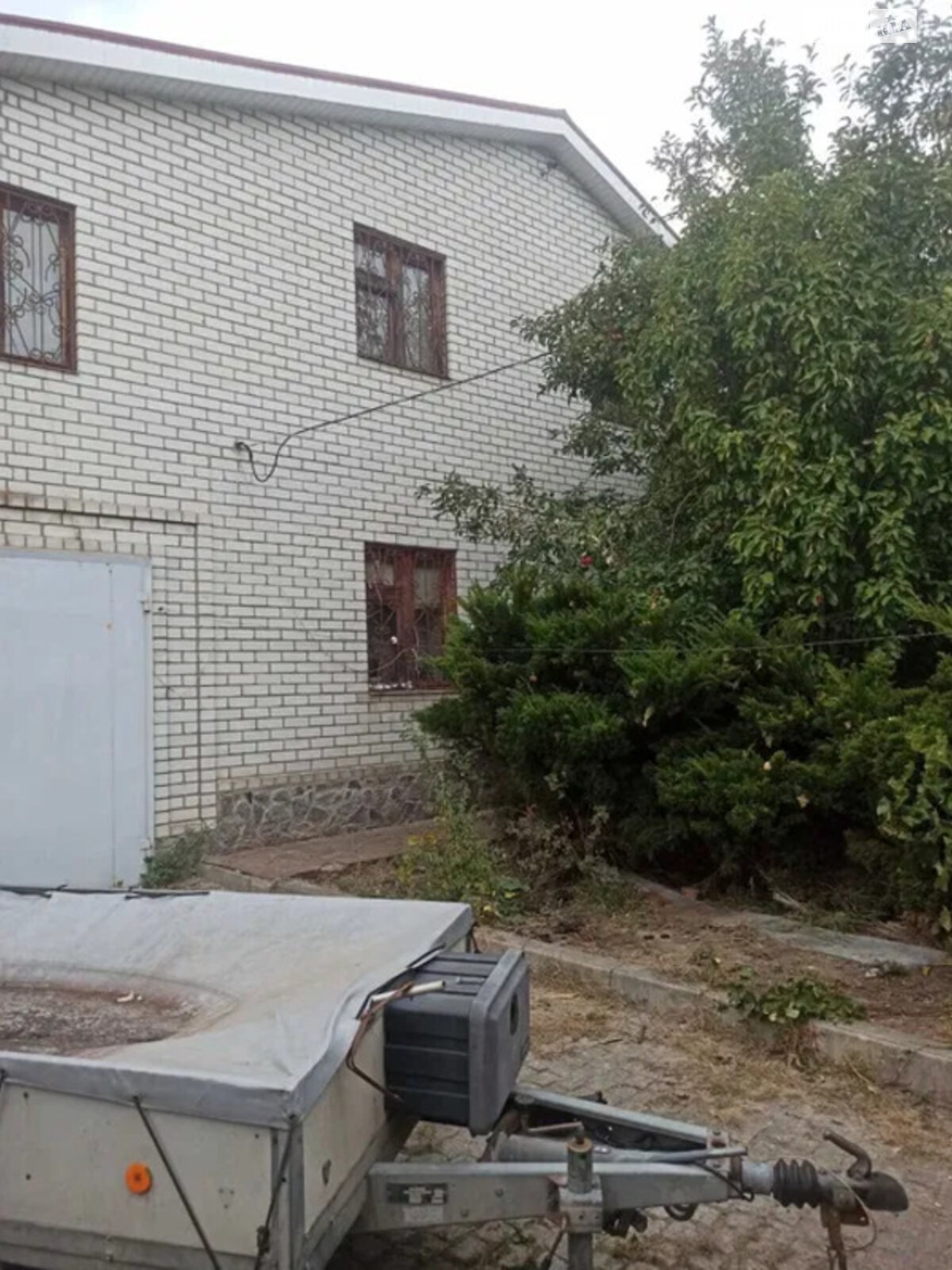 двухэтажный дом с гаражом, 250 кв. м, кирпич. Продажа в Харькове фото 1 двухэтажный дом с гаражом, 250 кв. м, кирпич. Продажа в Харькове фото 1