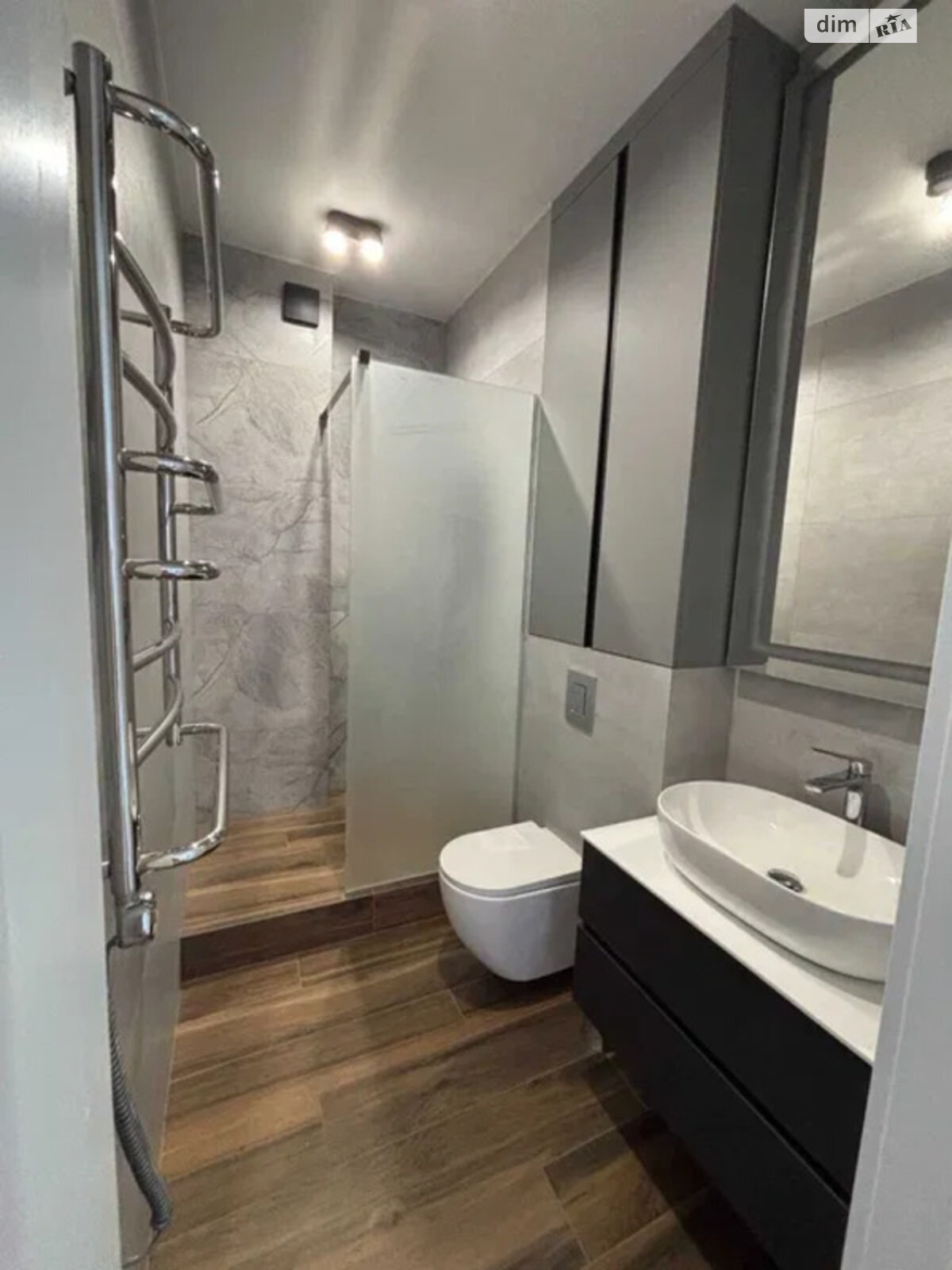 двухэтажный дом с гаражом, 250 кв. м, кирпич. Продажа в Харькове фото 1 двухэтажный дом с гаражом, 250 кв. м, кирпич. Продажа в Харькове фото 1