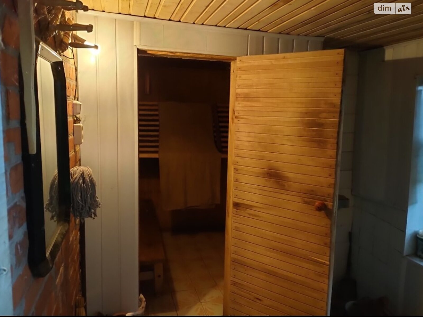 двоповерховий будинок з гаражем, 100 кв. м, цегла. Продаж у Харкові фото 1 двоповерховий будинок з гаражем, 100 кв. м, цегла. Продаж у Харкові фото 1