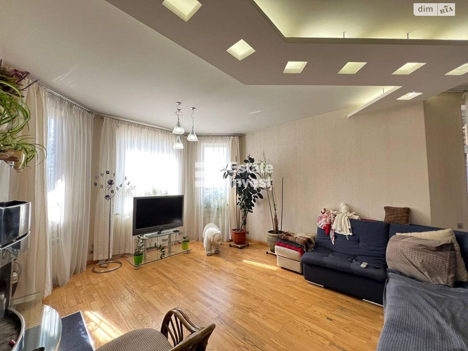двоповерховий будинок з гаражем, 298 кв. м, цегла. Продаж у Харкові фото 1 двоповерховий будинок з гаражем, 298 кв. м, цегла. Продаж у Харкові фото 1