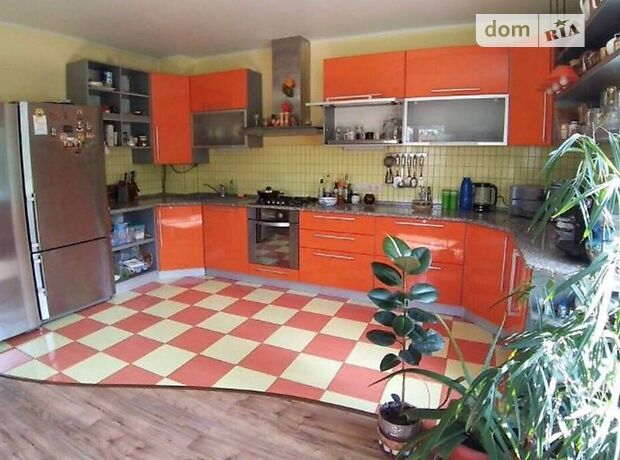 трехэтажный дом, 252 кв. м, кирпич. Продажа в Антоновке (Херсонская обл.) фото 1 трехэтажный дом, 252 кв. м, кирпич. Продажа в Антоновке (Херсонская обл.) фото 1