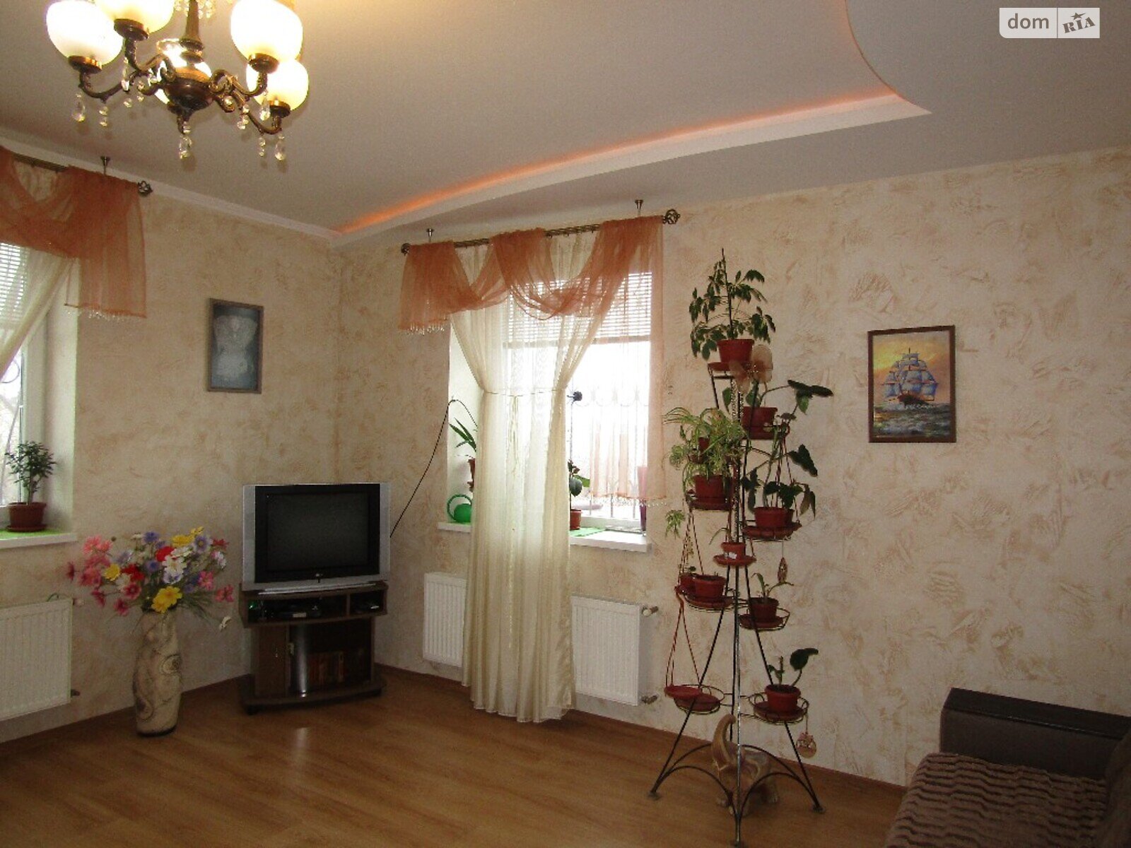 двухэтажный дом веранда, 253 кв. м, кирпич. Продажа в Чернобаевке фото 1