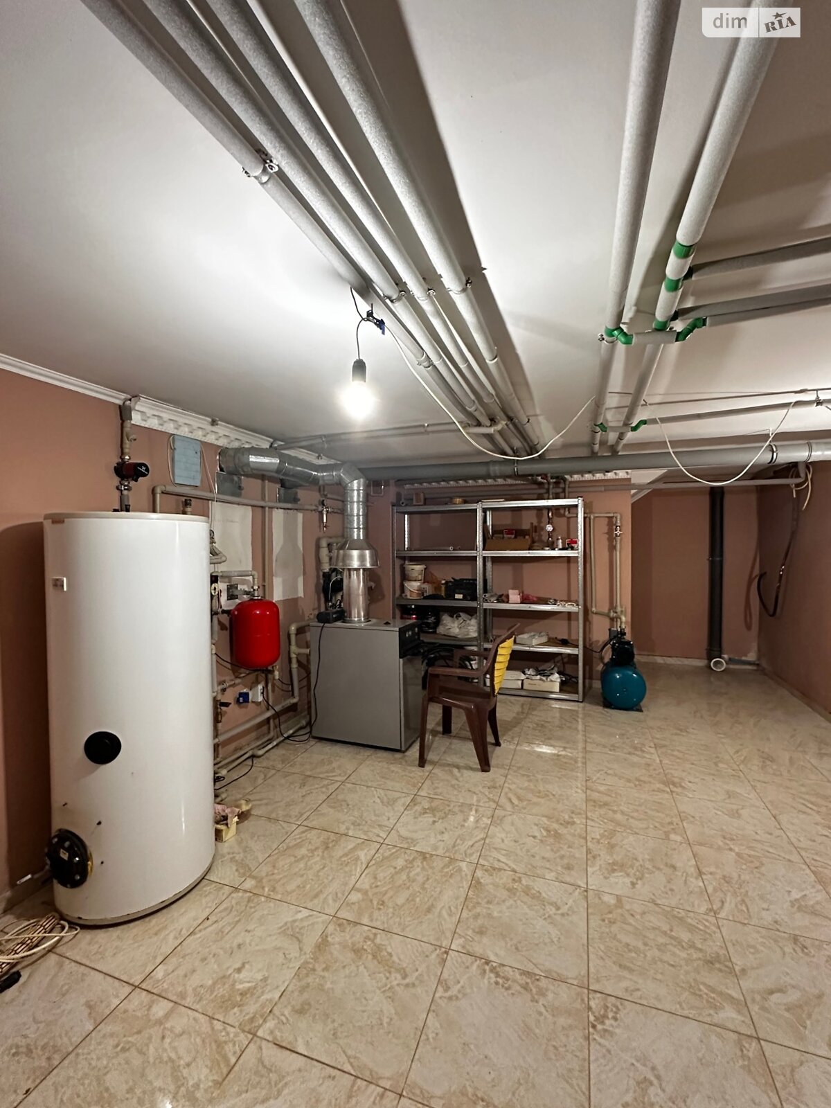 двухэтажный дом с верандой, 578 кв. м, инкерманский камень. Продажа в Херсоне район Днепровский фото 1 двухэтажный дом с верандой, 578 кв. м, инкерманский камень. Продажа в Херсоне район Днепровский фото 1