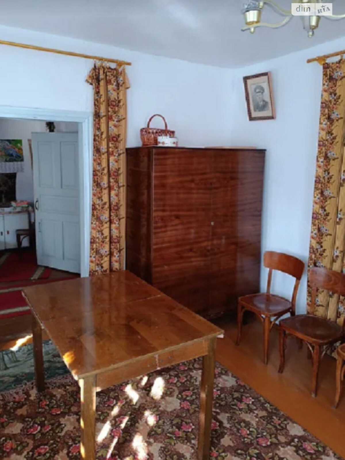 одноповерховий будинок з опаленням, 70 кв. м, цегла саманна. Продаж у Хижинцях фото 1