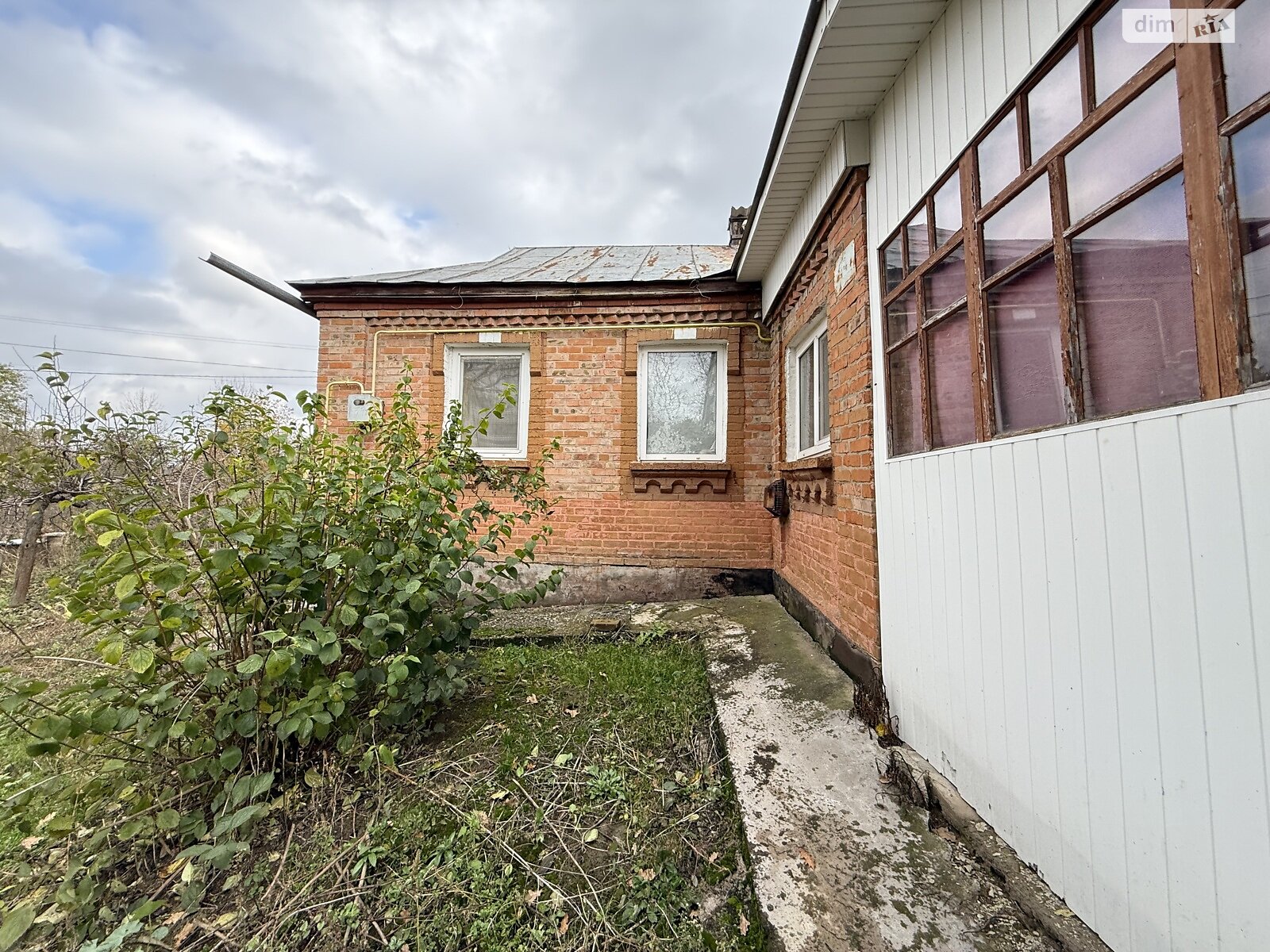 одноэтажный дом с верандой, 51.1 кв. м, кирпич. Продажа в Хижинцах фото 1