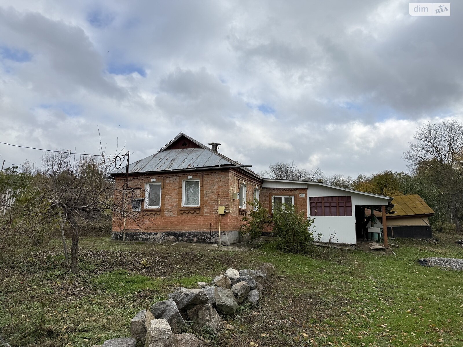 одноэтажный дом с верандой, 51.1 кв. м, кирпич. Продажа в Хижинцах фото 1