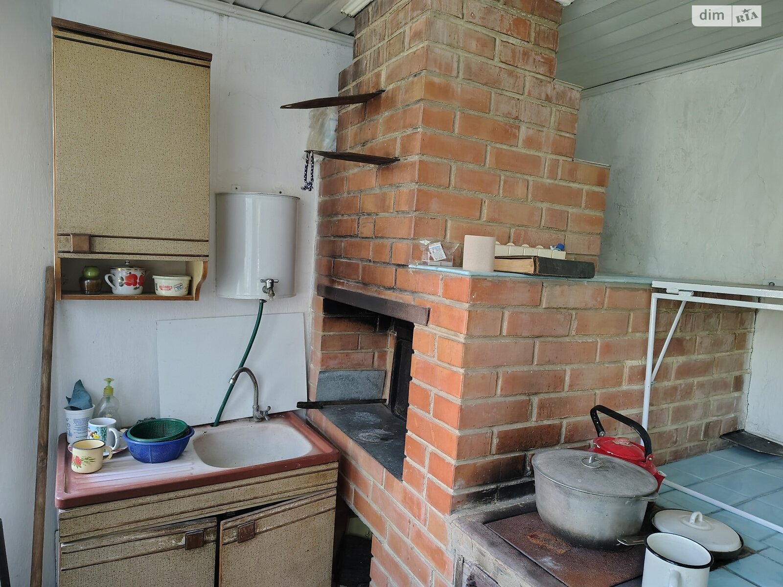 двоповерховий будинок з опаленням, 45 кв. м, цегла. Продаж у Хижинцях фото 1