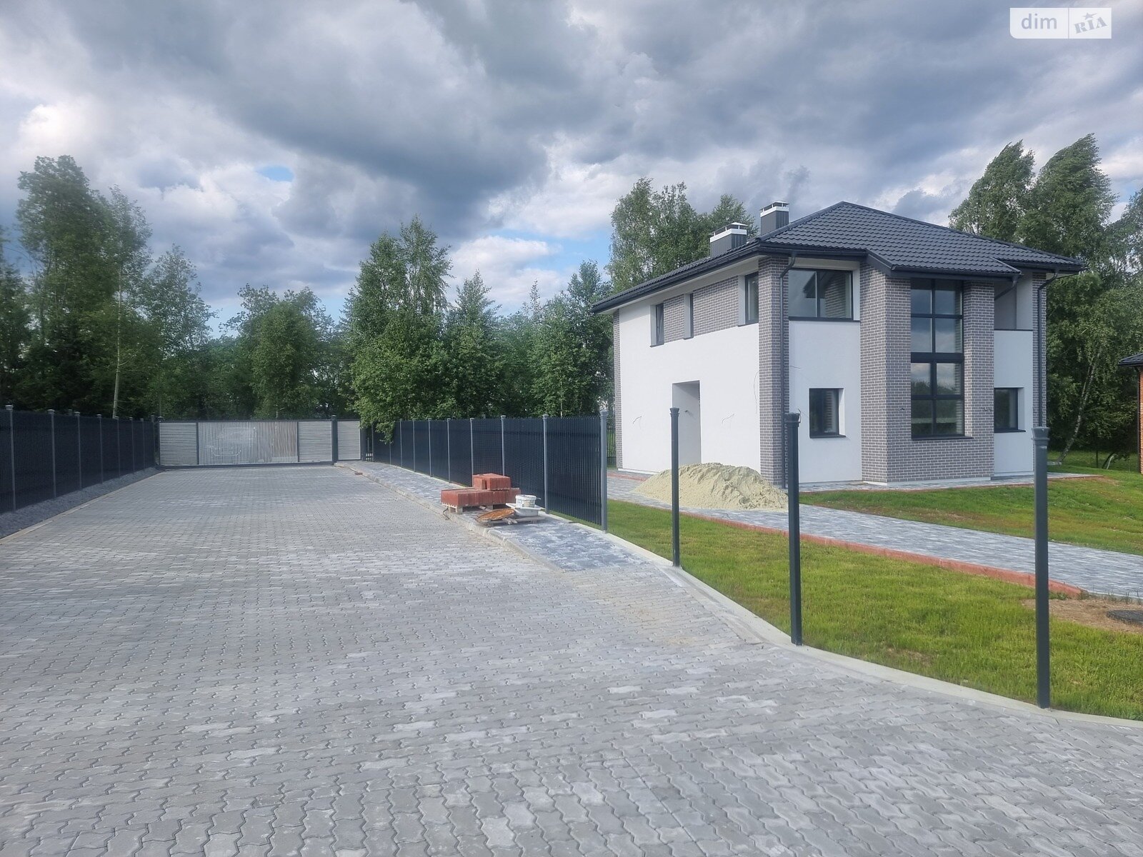 двоповерховий будинок, 128.8 кв. м, цегла. Продаж у Хітарі фото 1 двоповерховий будинок, 128.8 кв. м, цегла. Продаж у Хітарі фото 1