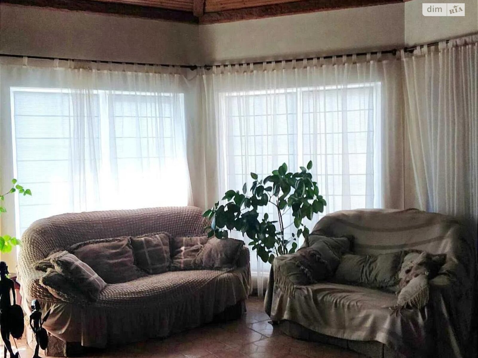 двухэтажный дом с гаражом, 300 кв. м, кирпич. Продажа в Хлепче фото 1 двухэтажный дом с гаражом, 300 кв. м, кирпич. Продажа в Хлепче фото 1