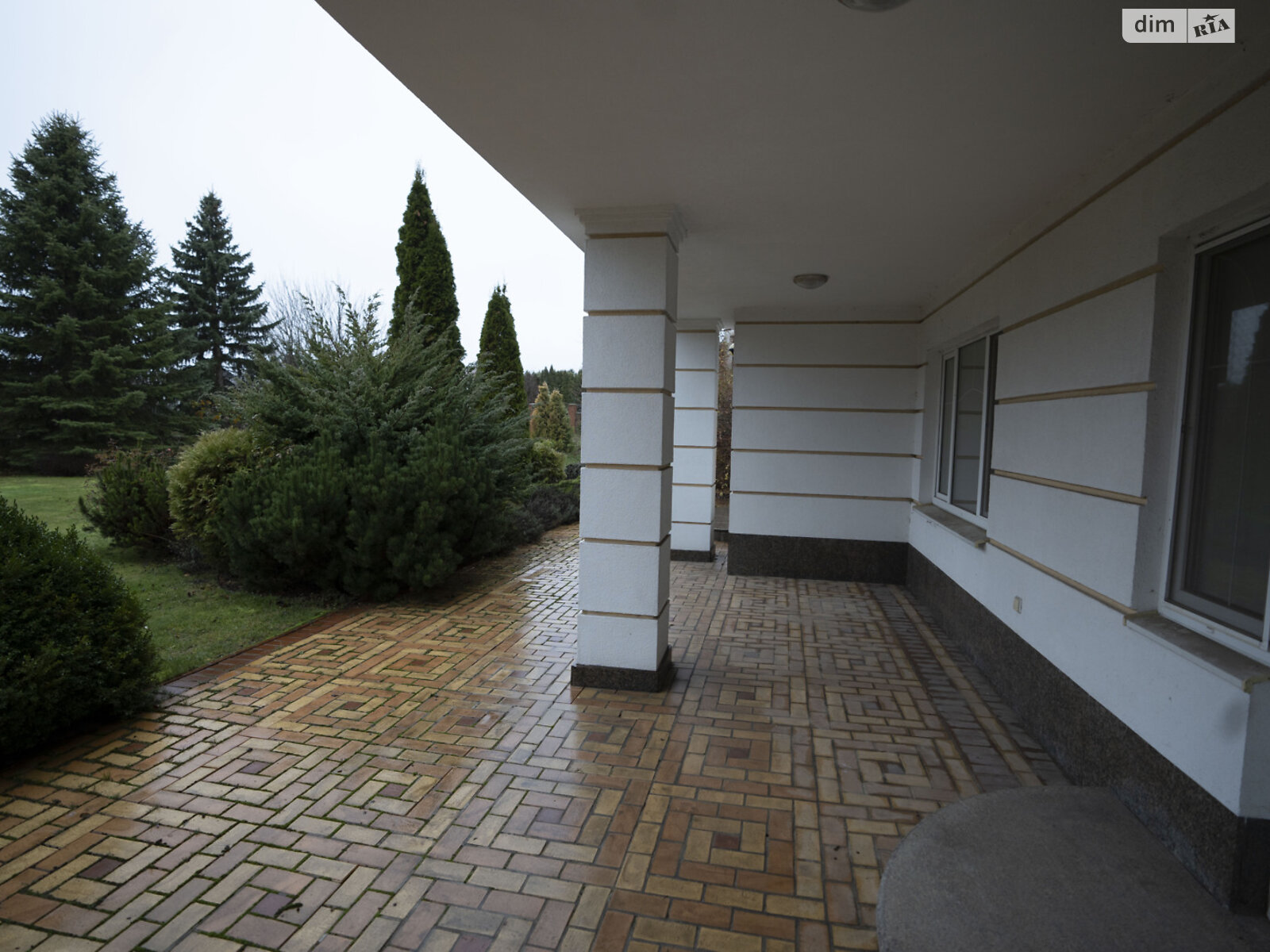 двухэтажный дом с отоплением, 220 кв. м, кирпич. Продажа в Хлепче фото 1