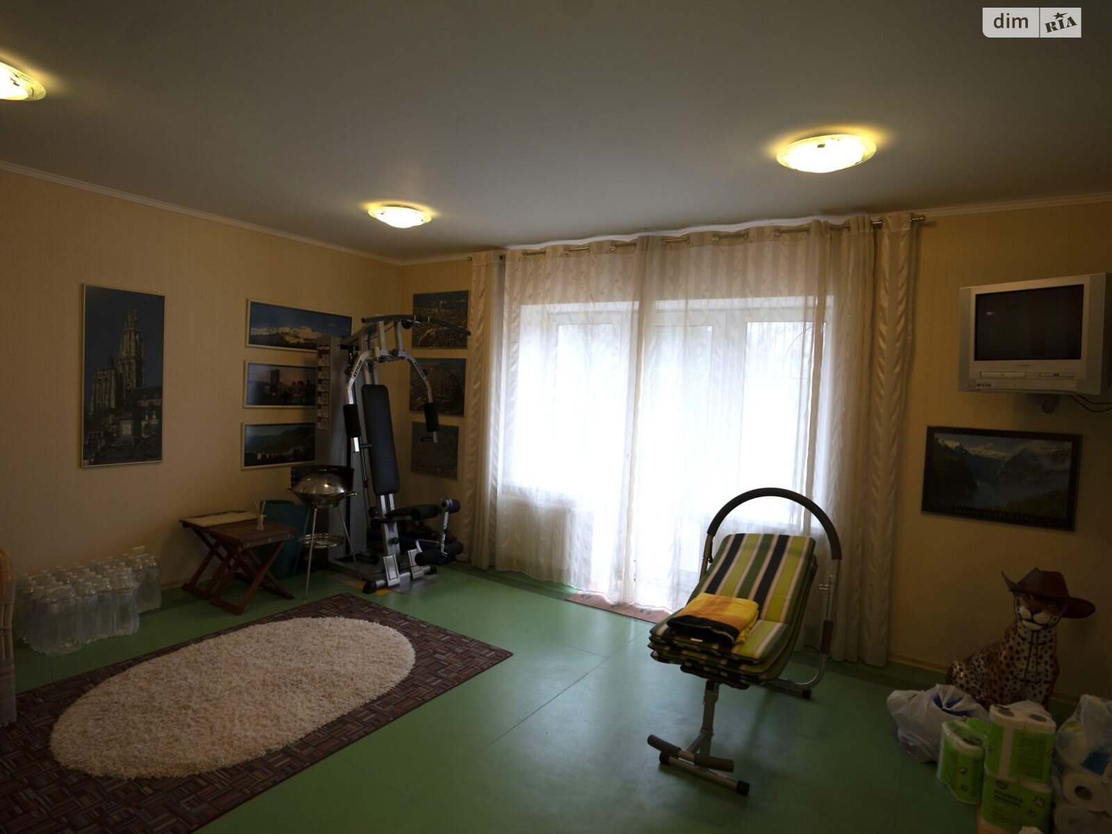 двухэтажный дом с отоплением, 220 кв. м, кирпич. Продажа в Хлепче фото 1