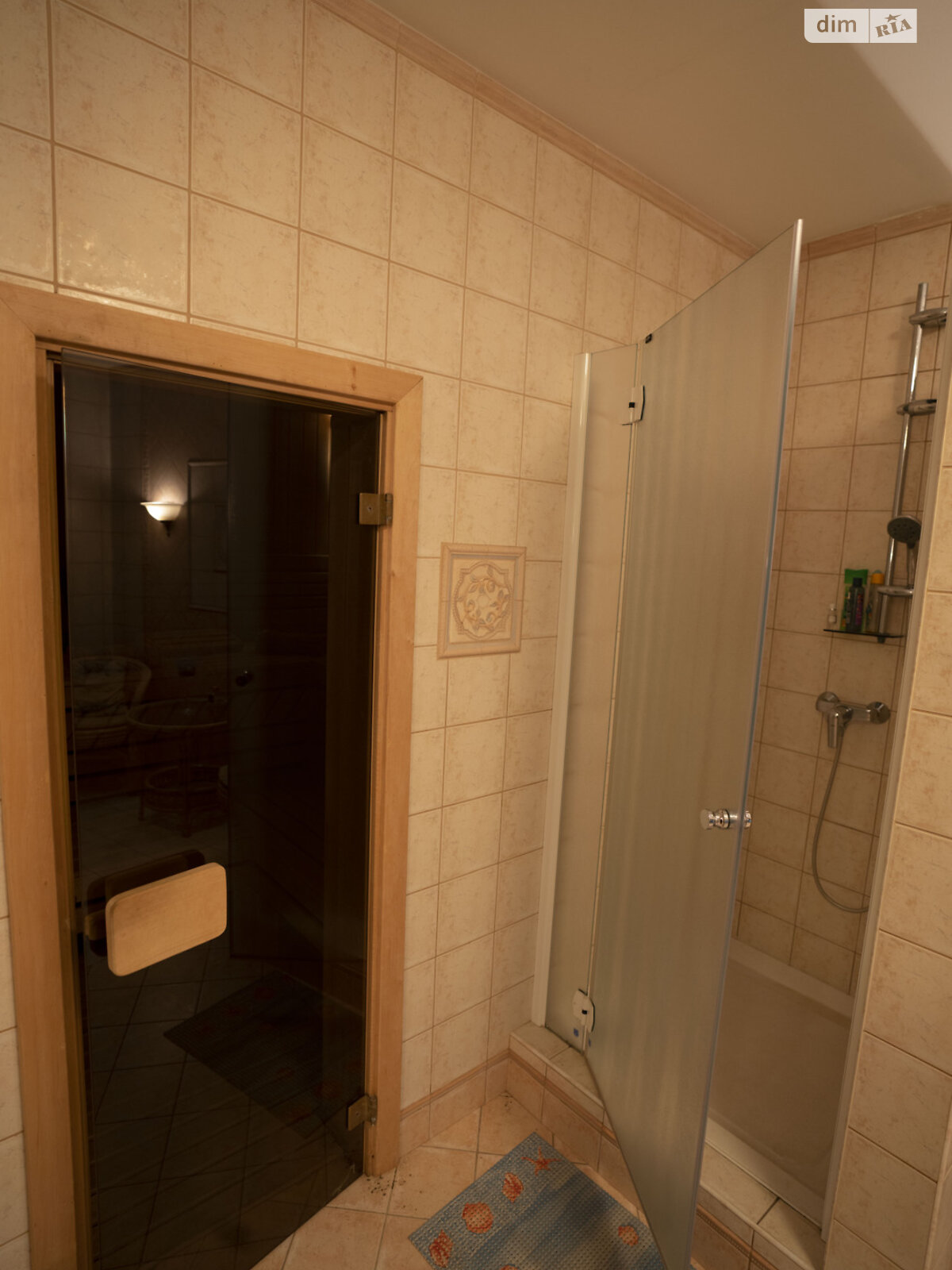 двухэтажный дом с отоплением, 220 кв. м, кирпич. Продажа в Хлепче фото 1