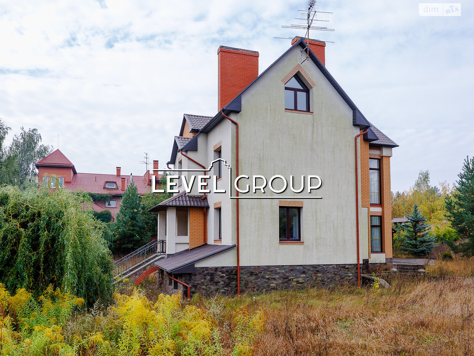 двухэтажный дом с верандой, 310.7 кв. м, кирпич. Продажа в Хлепче фото 1 двухэтажный дом с верандой, 310.7 кв. м, кирпич. Продажа в Хлепче фото 1