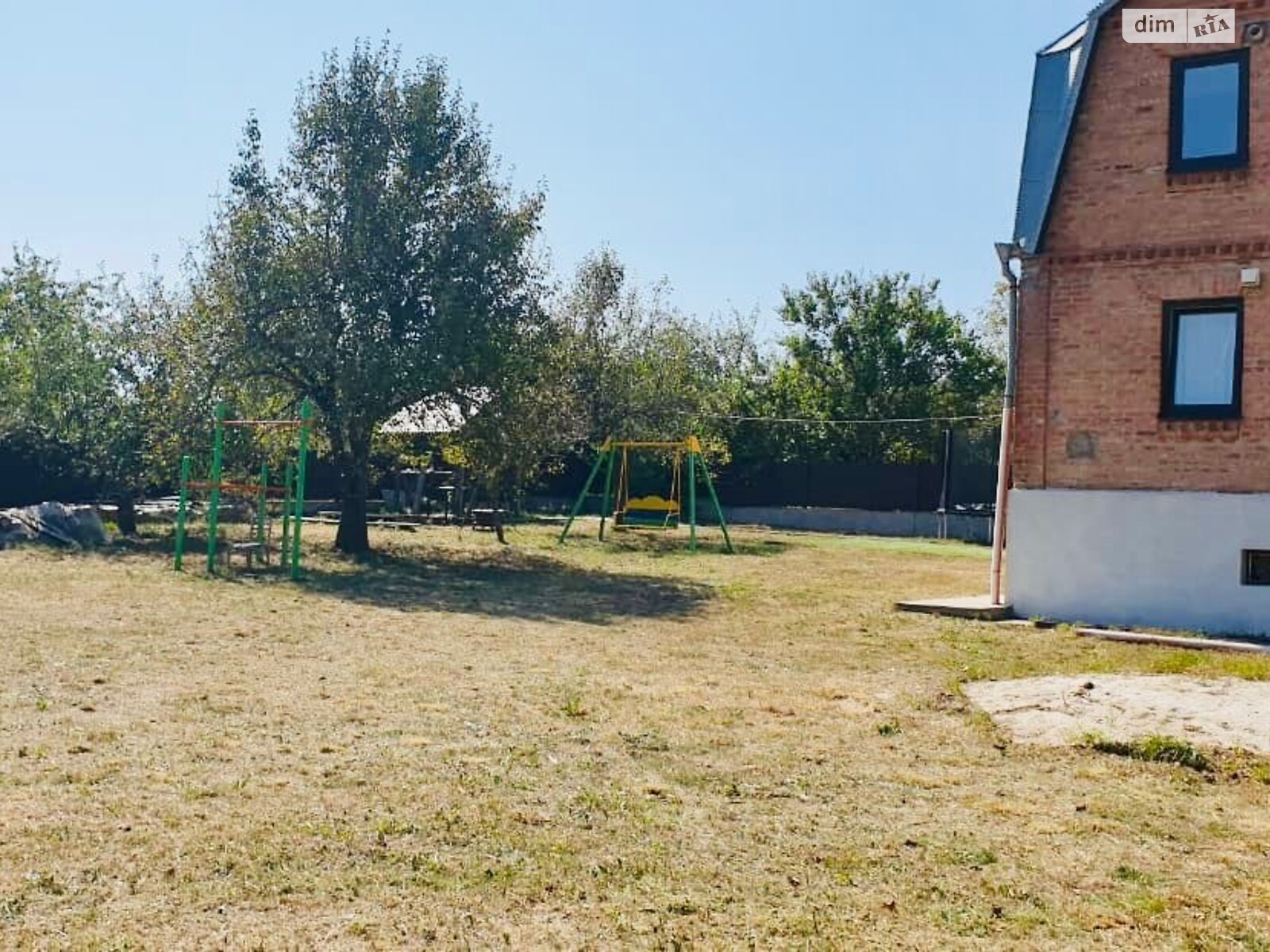 двухэтажный дом с отоплением, 140 кв. м, кирпич. Продажа в Хлепче фото 1 двухэтажный дом с отоплением, 140 кв. м, кирпич. Продажа в Хлепче фото 1