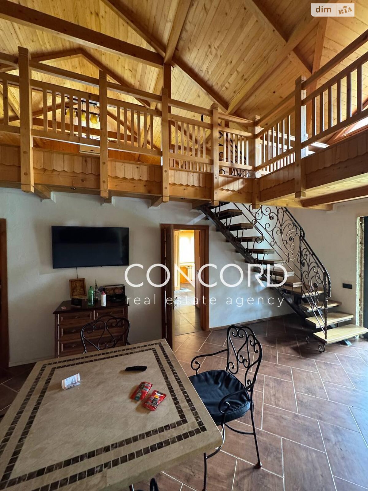 трехэтажный дом с отоплением, 725.9 кв. м, кирпич. Продажа в Хлепче фото 1 трехэтажный дом с отоплением, 725.9 кв. м, кирпич. Продажа в Хлепче фото 1