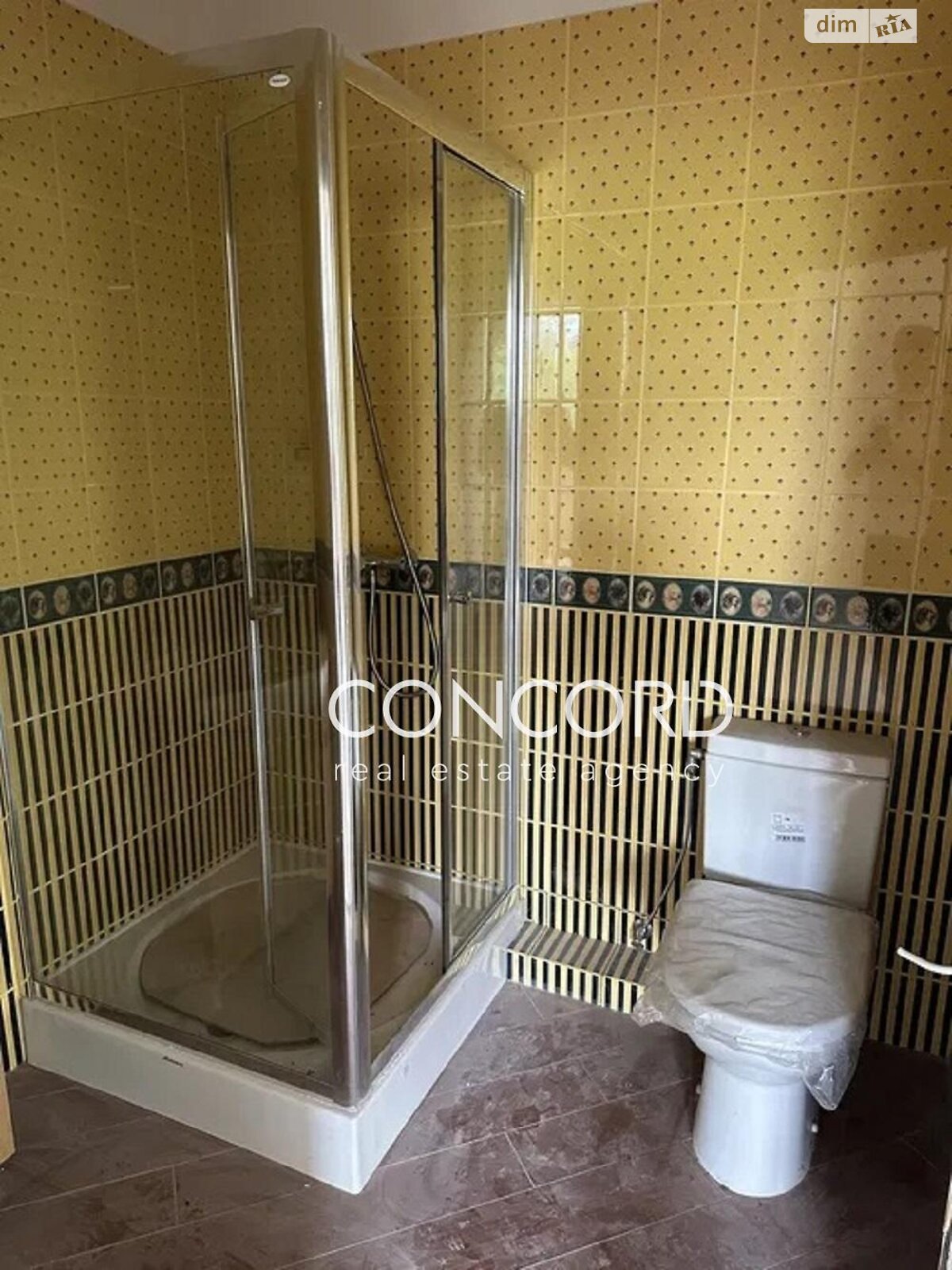 трехэтажный дом с отоплением, 725.9 кв. м, кирпич. Продажа в Хлепче фото 1 трехэтажный дом с отоплением, 725.9 кв. м, кирпич. Продажа в Хлепче фото 1
