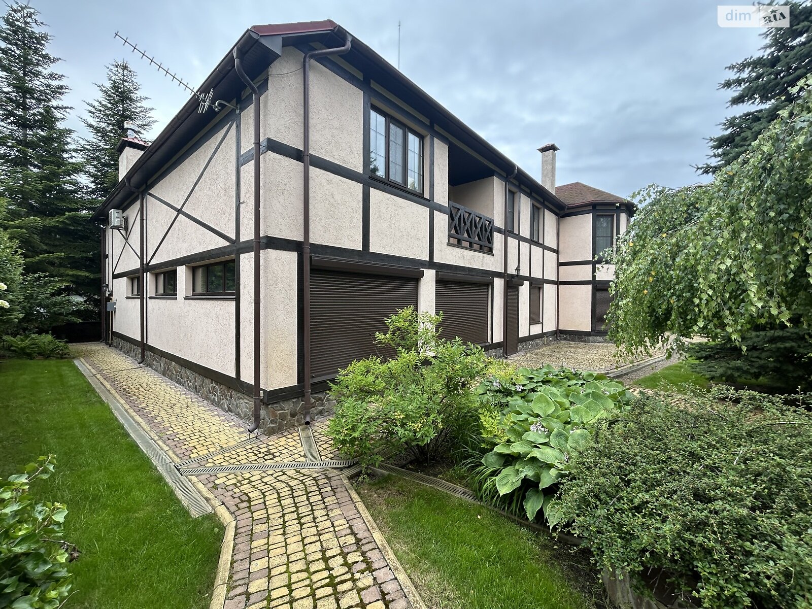 двухэтажный дом, 400 кв. м, кирпич. Продажа в Хлепче фото 1 двухэтажный дом, 400 кв. м, кирпич. Продажа в Хлепче фото 1