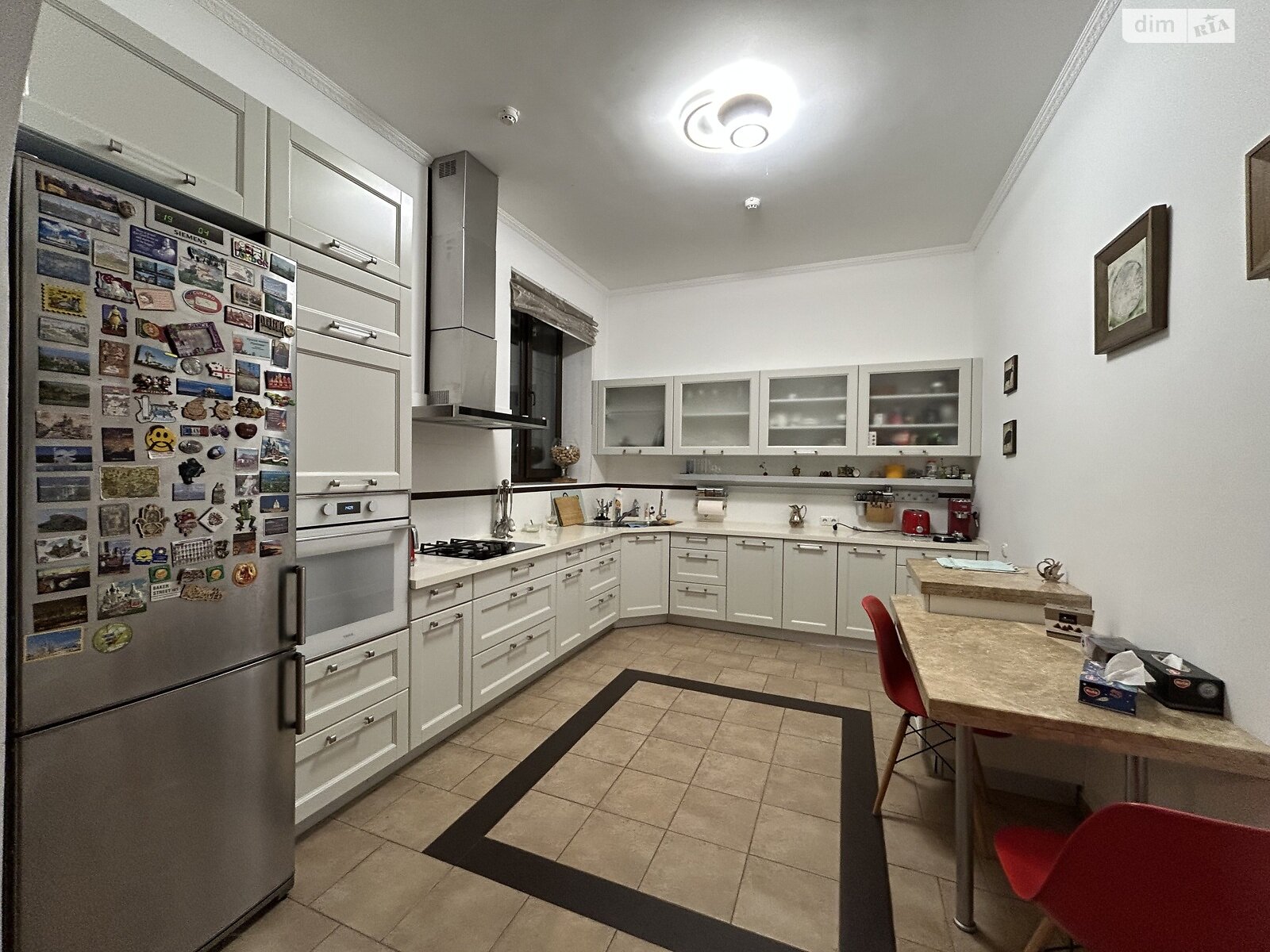 двухэтажный дом, 400 кв. м, кирпич. Продажа в Хлепче фото 1 двухэтажный дом, 400 кв. м, кирпич. Продажа в Хлепче фото 1