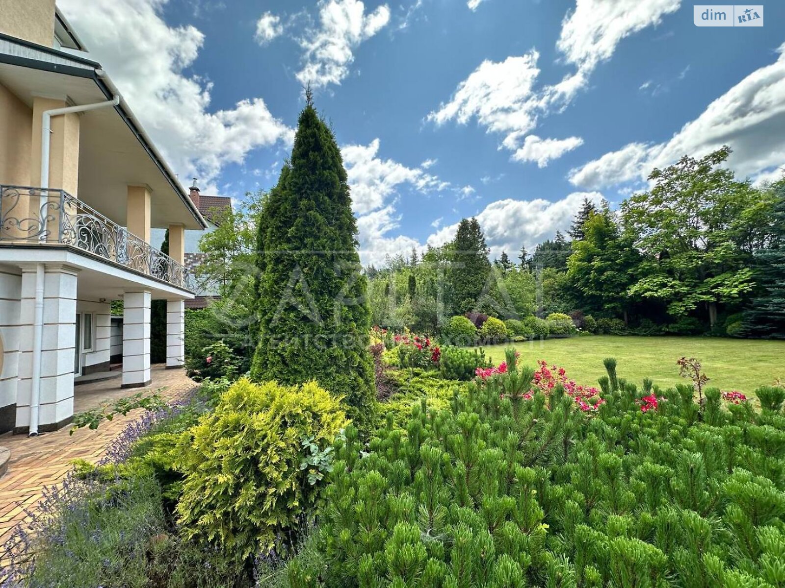 двоповерховий будинок з гаражем, 350 кв. м, цегла. Продаж у Хлепчі фото 1