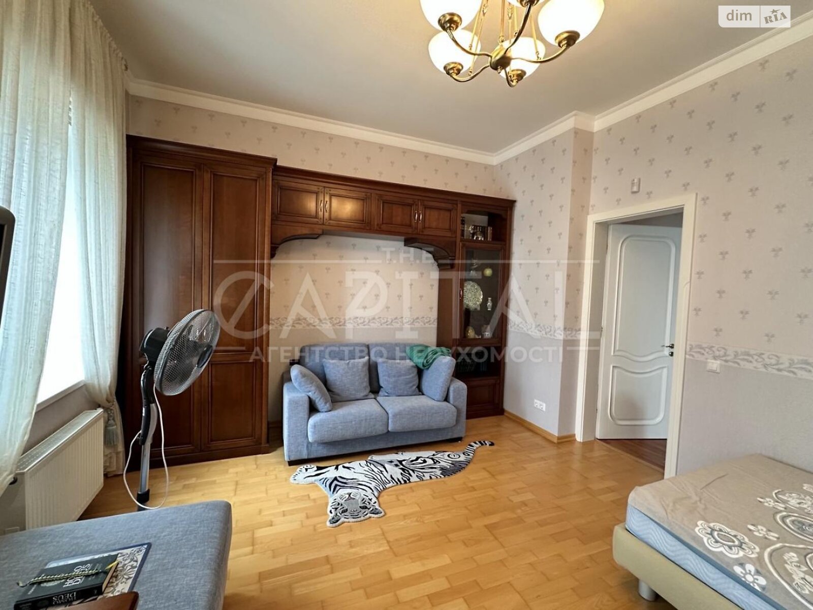 двоповерховий будинок з гаражем, 350 кв. м, цегла. Продаж у Хлепчі фото 1