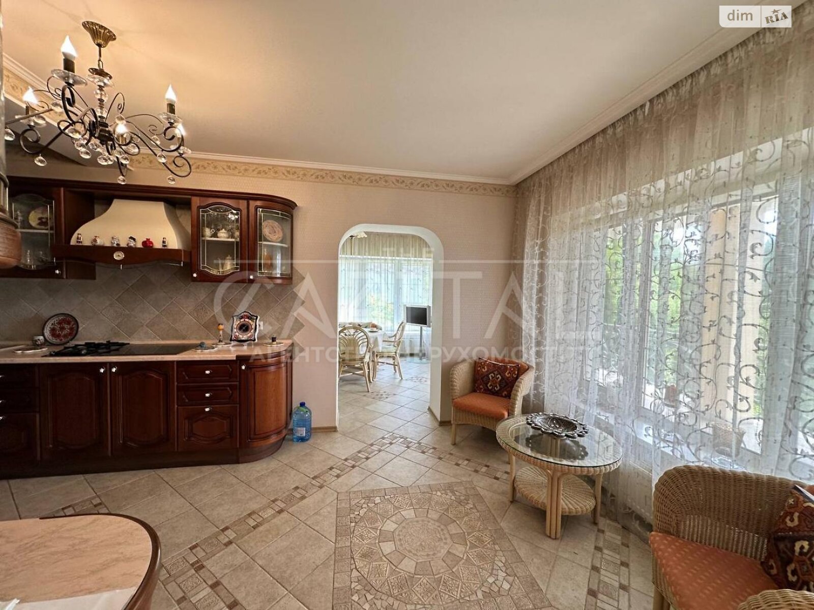 двоповерховий будинок з гаражем, 350 кв. м, цегла. Продаж у Хлепчі фото 1