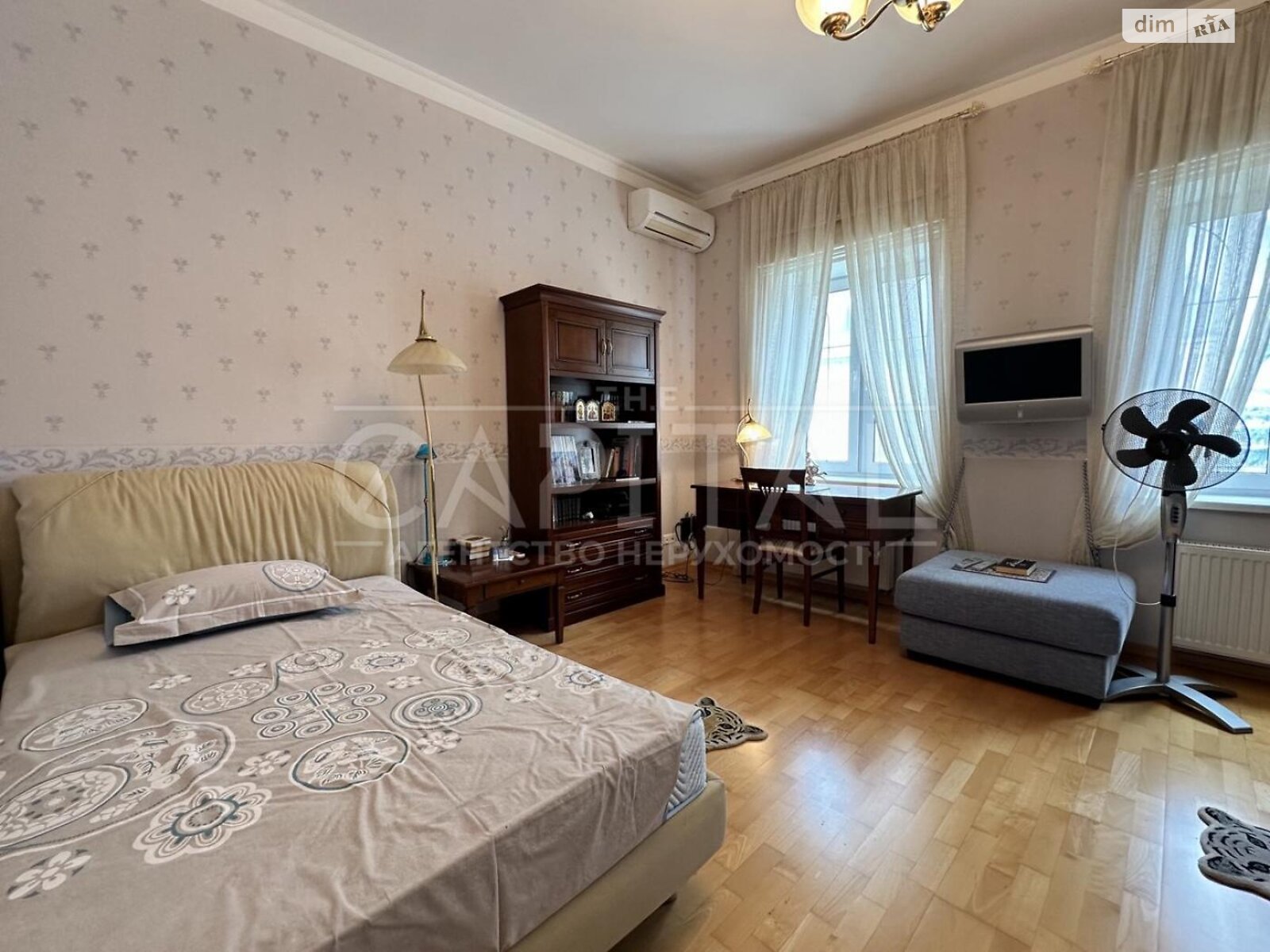 двоповерховий будинок з гаражем, 350 кв. м, цегла. Продаж у Хлепчі фото 1