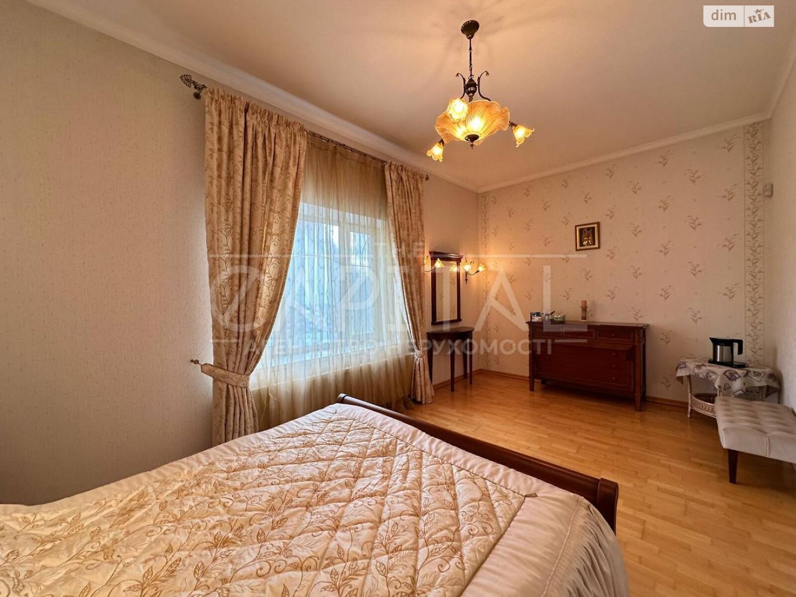двоповерховий будинок з гаражем, 350 кв. м, цегла. Продаж у Хлепчі фото 1