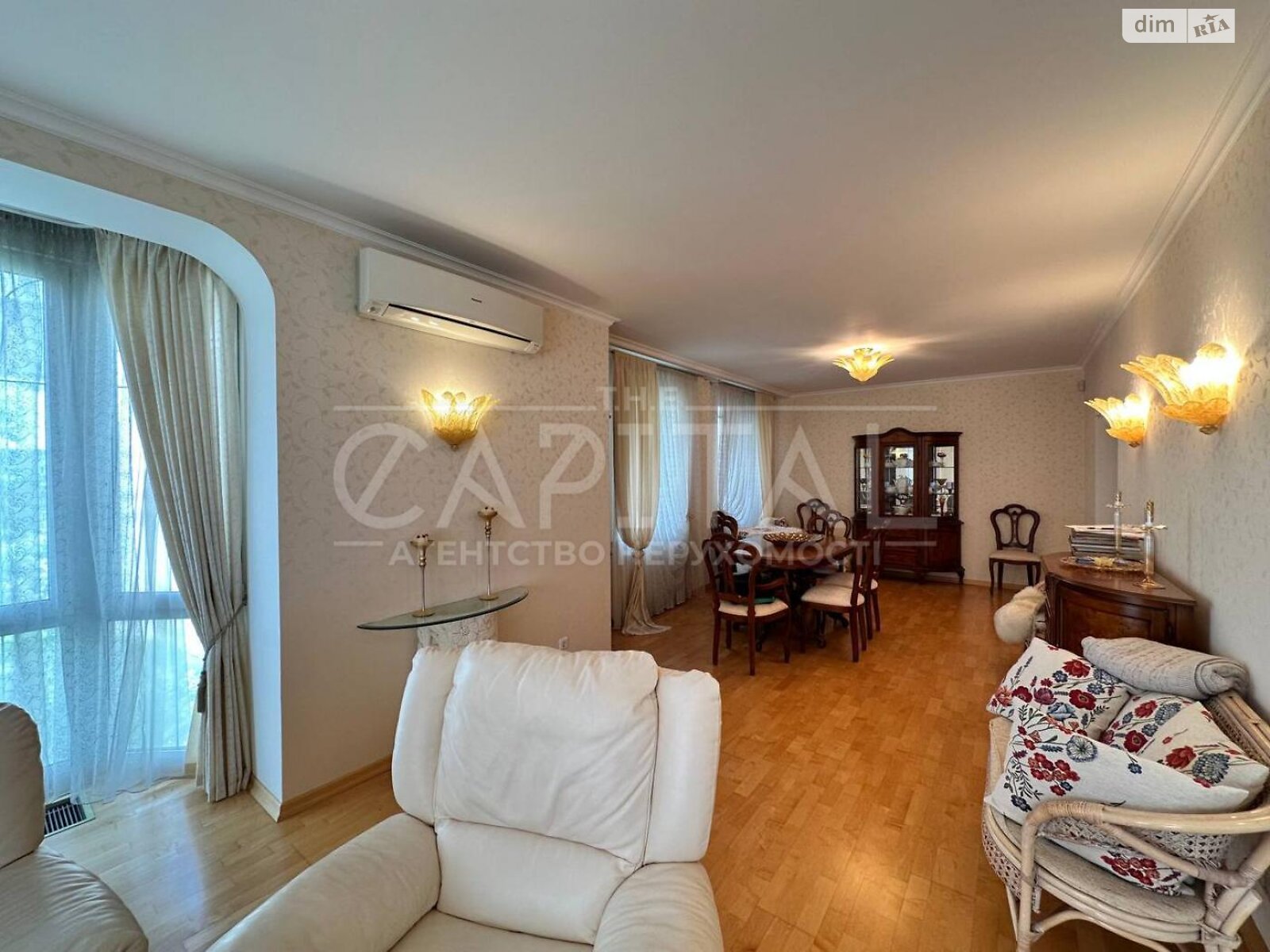 двоповерховий будинок з гаражем, 350 кв. м, цегла. Продаж у Хлепчі фото 1