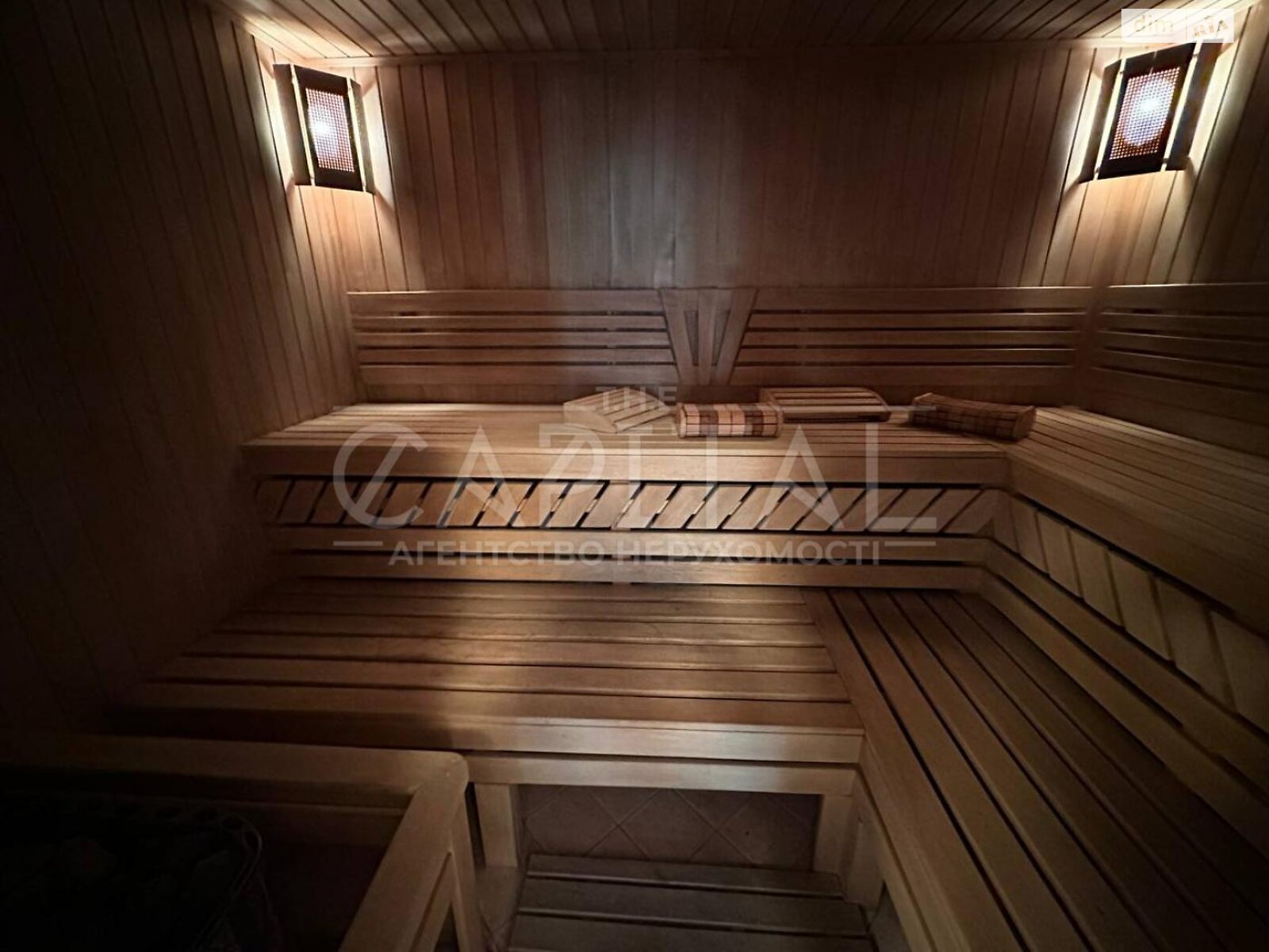 двоповерховий будинок з гаражем, 350 кв. м, цегла. Продаж у Хлепчі фото 1