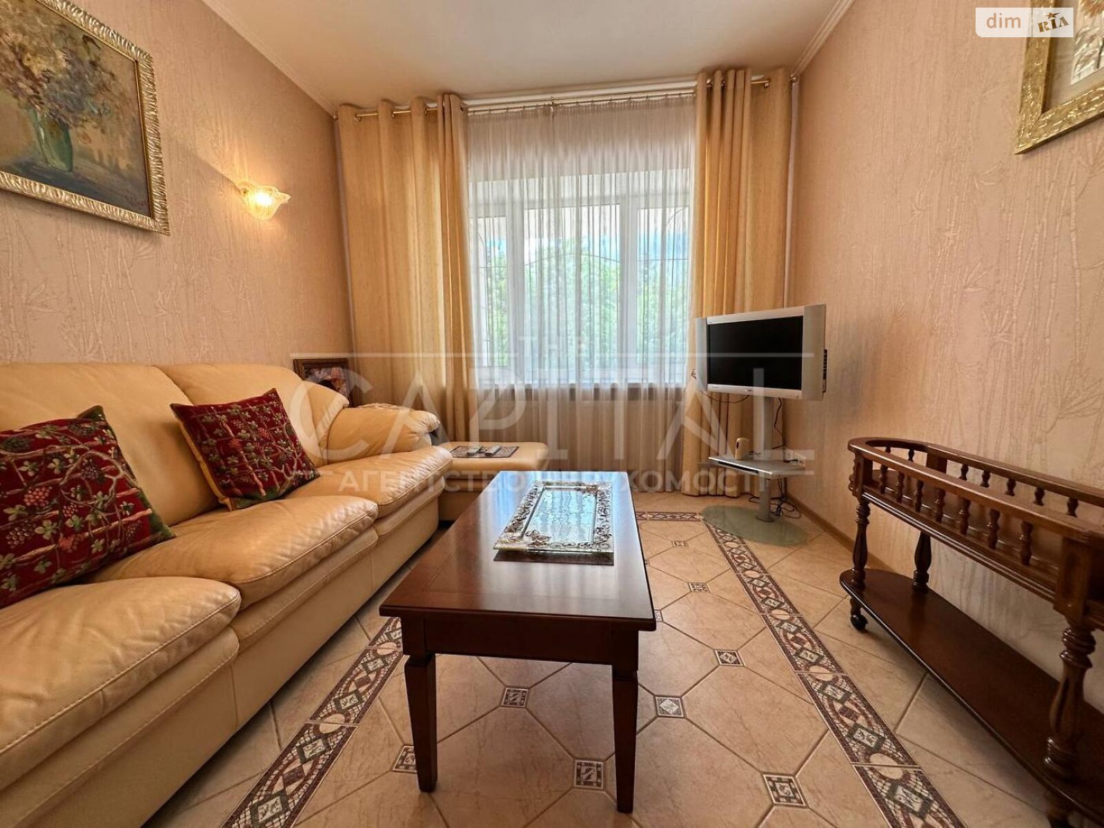 двоповерховий будинок з гаражем, 350 кв. м, цегла. Продаж у Хлепчі фото 1