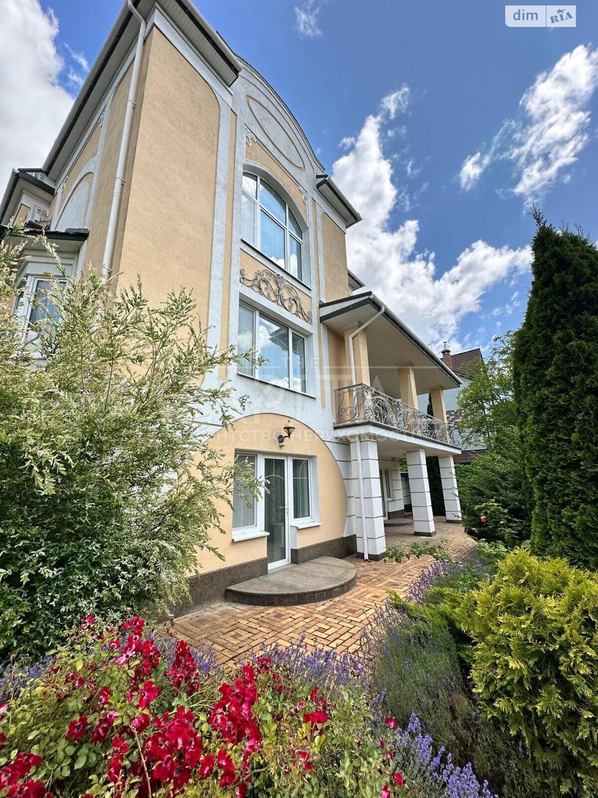 двоповерховий будинок з гаражем, 350 кв. м, цегла. Продаж у Хлепчі фото 1