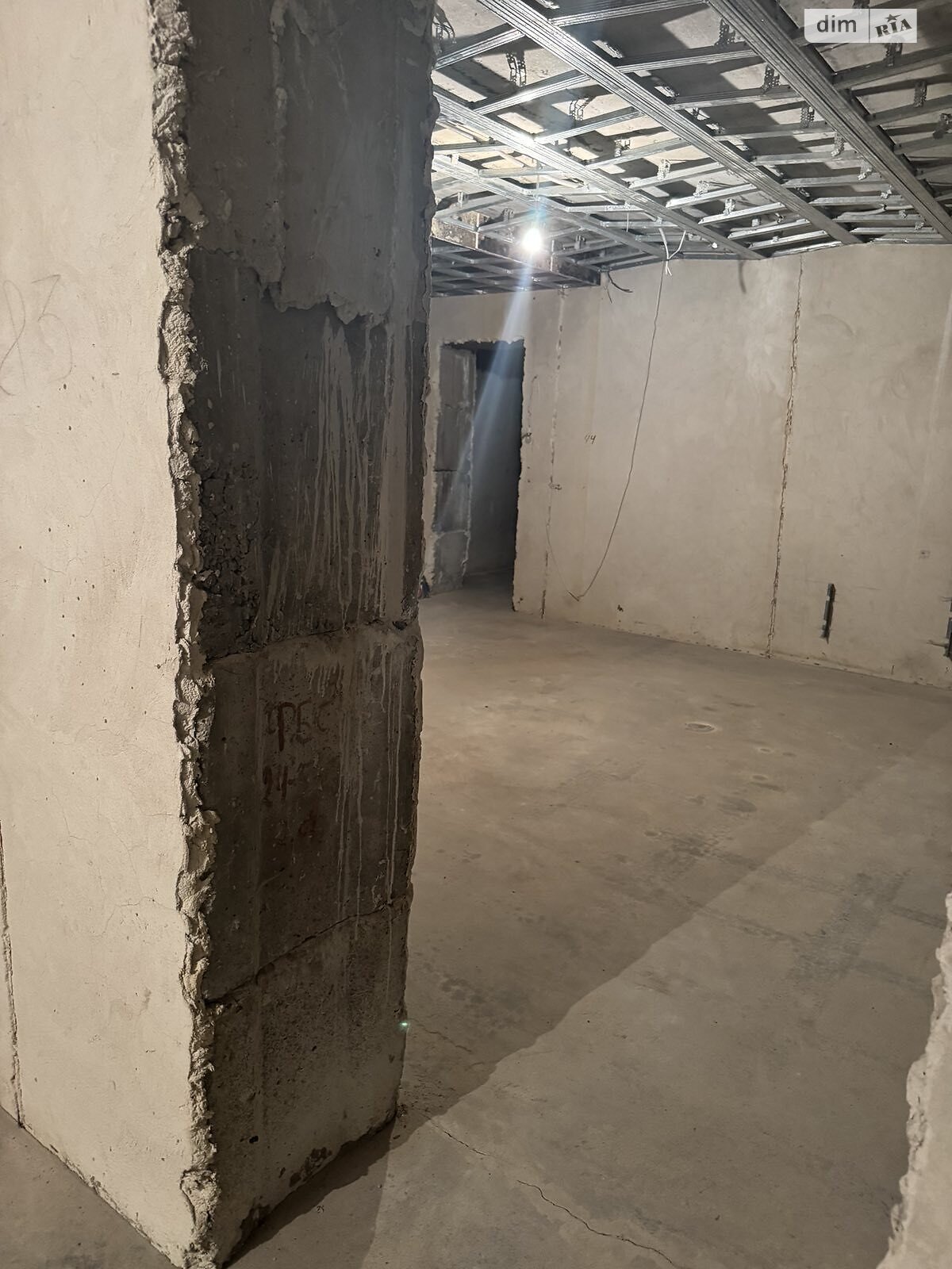 триповерховий будинок з верандою, 312.1 кв. м, цегла. Продаж у Хлепчі фото 1