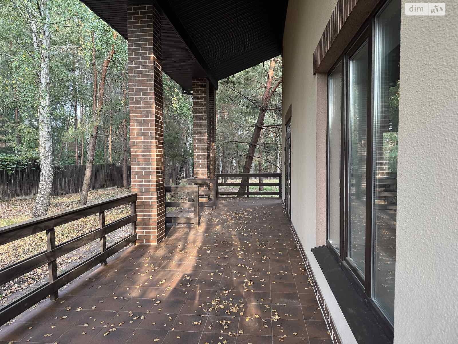 триповерховий будинок з верандою, 312.1 кв. м, цегла. Продаж у Хлепчі фото 1